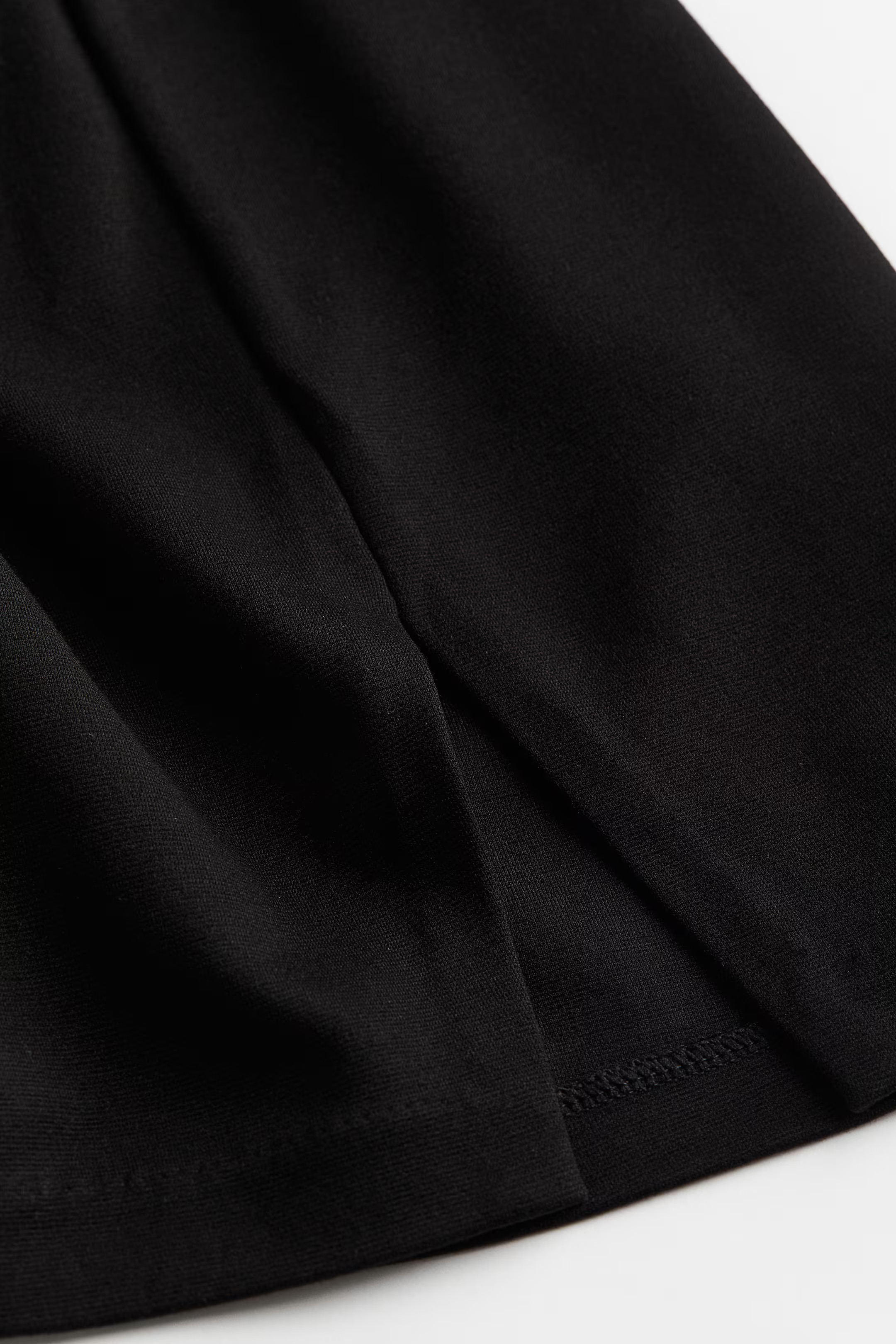 Slit-hem Mini Skirt - Black - Ladies | H&M US | H&M (US + CA)