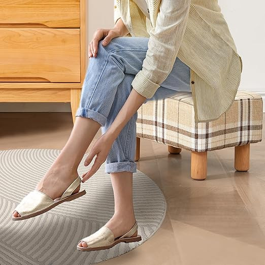 Small Rectangular Ottoman with Solid Beech Wood Legs, 16" Linen Fabric Footstool, Footrest with N... | Amazon (US)