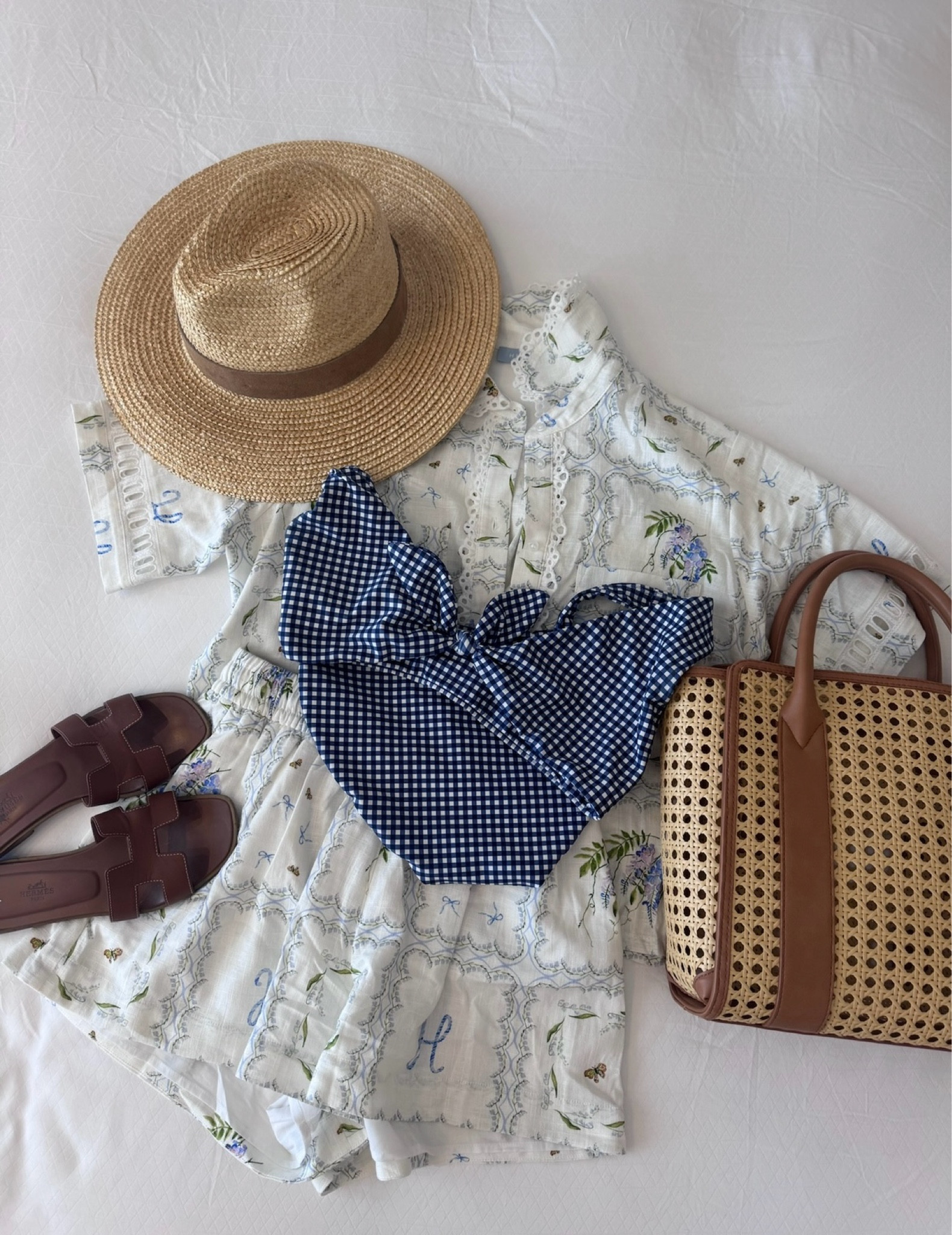 Packing is easy with our favorite travel outfits! 



Matching set, summer outfit, straw hat, beach tote 

#LTKFindsUnder50 #LTKStyleTip #LTKTravel