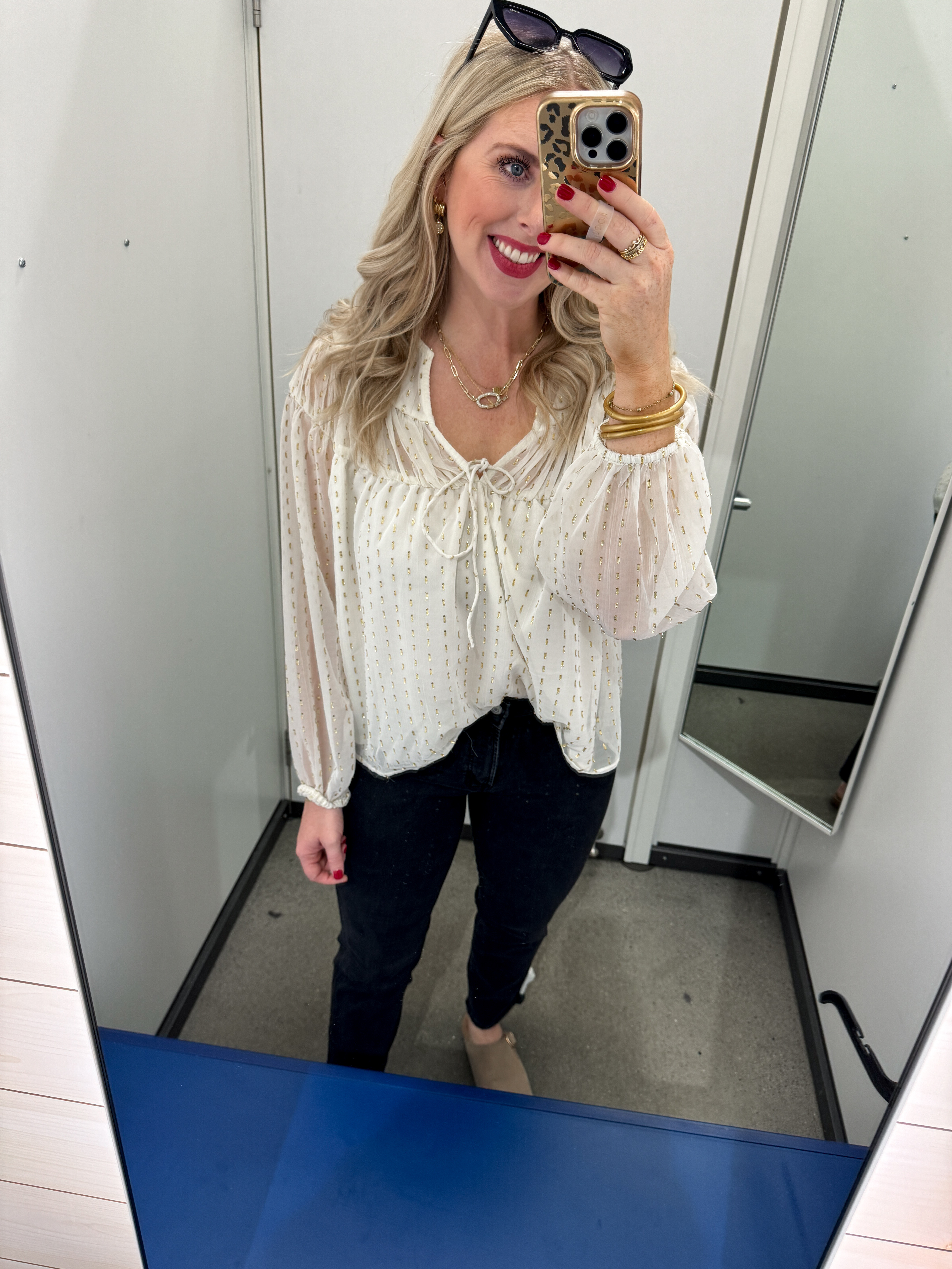 Old navy try on, old navy outfit

#LTKFindsUnder50 #LTKHoliday #LTKSaleAlert