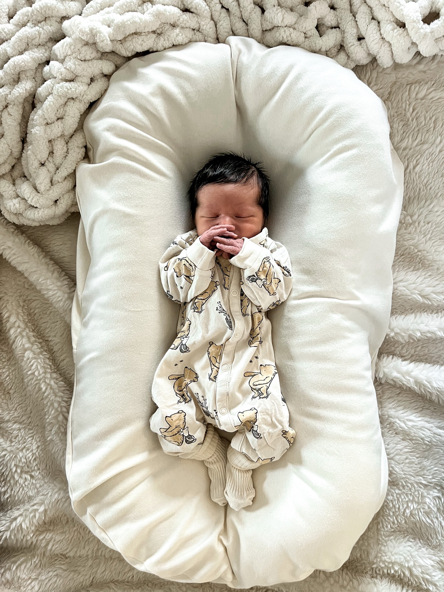 Winnie the Pooh onesie 🍯🤍

Baby boy style, baby boy outfit, newborn outfit, newborn onesie, cute newborn outfit, natural baby outfit, neutral baby style, unisex baby outfit, gender neutral kids clothes

#LTKbaby #LTKfamily #LTKunder50