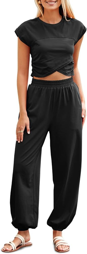 Fisoew Women's Two Piece Outfits Casual Lounge Sets Crop Tops and Joggers Tracksuit with Pockets | Amazon (US)