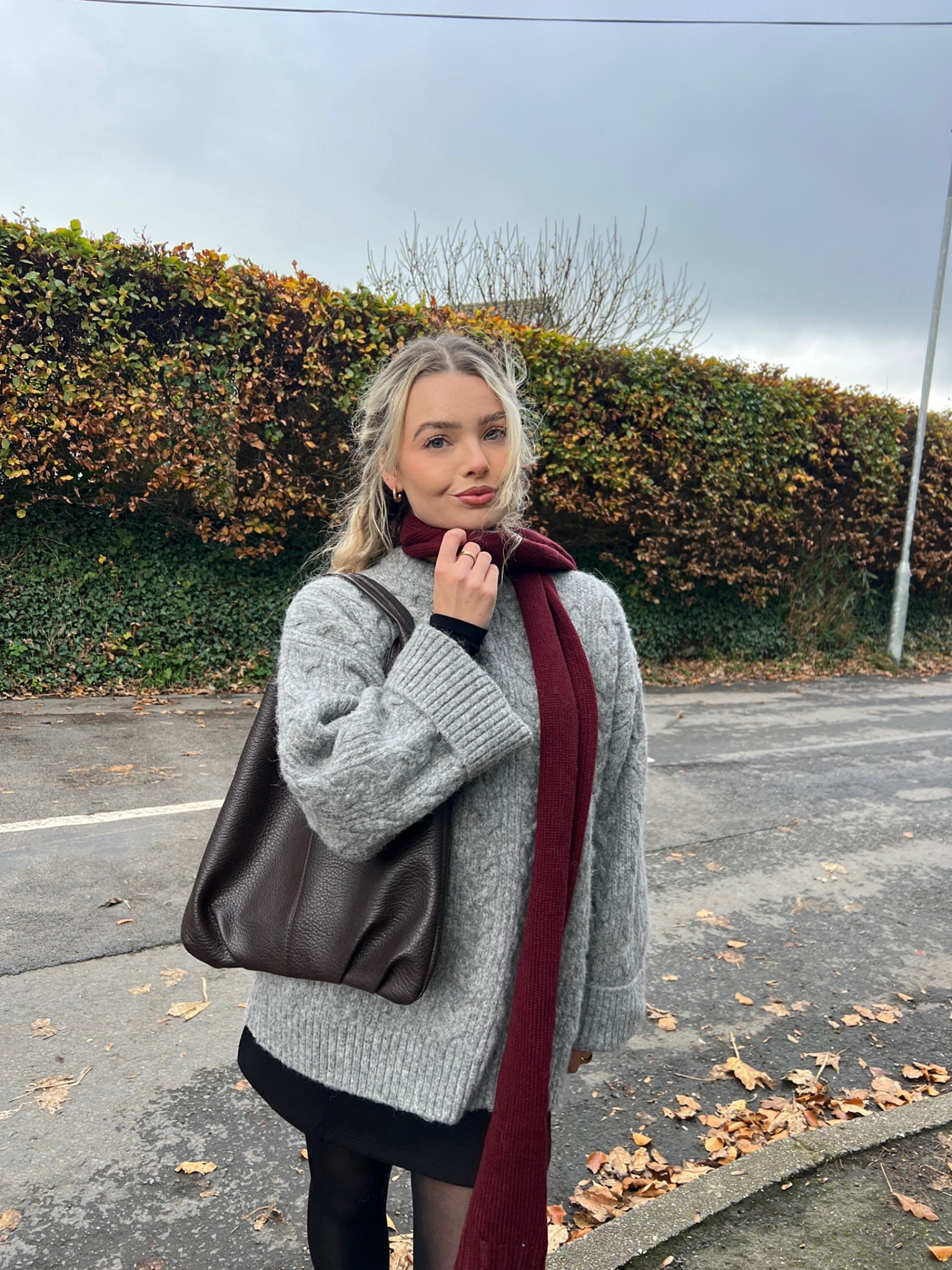 Last leaves of autumn🍂🍁




#LTKautumn #LTKfestive #LTKwinter