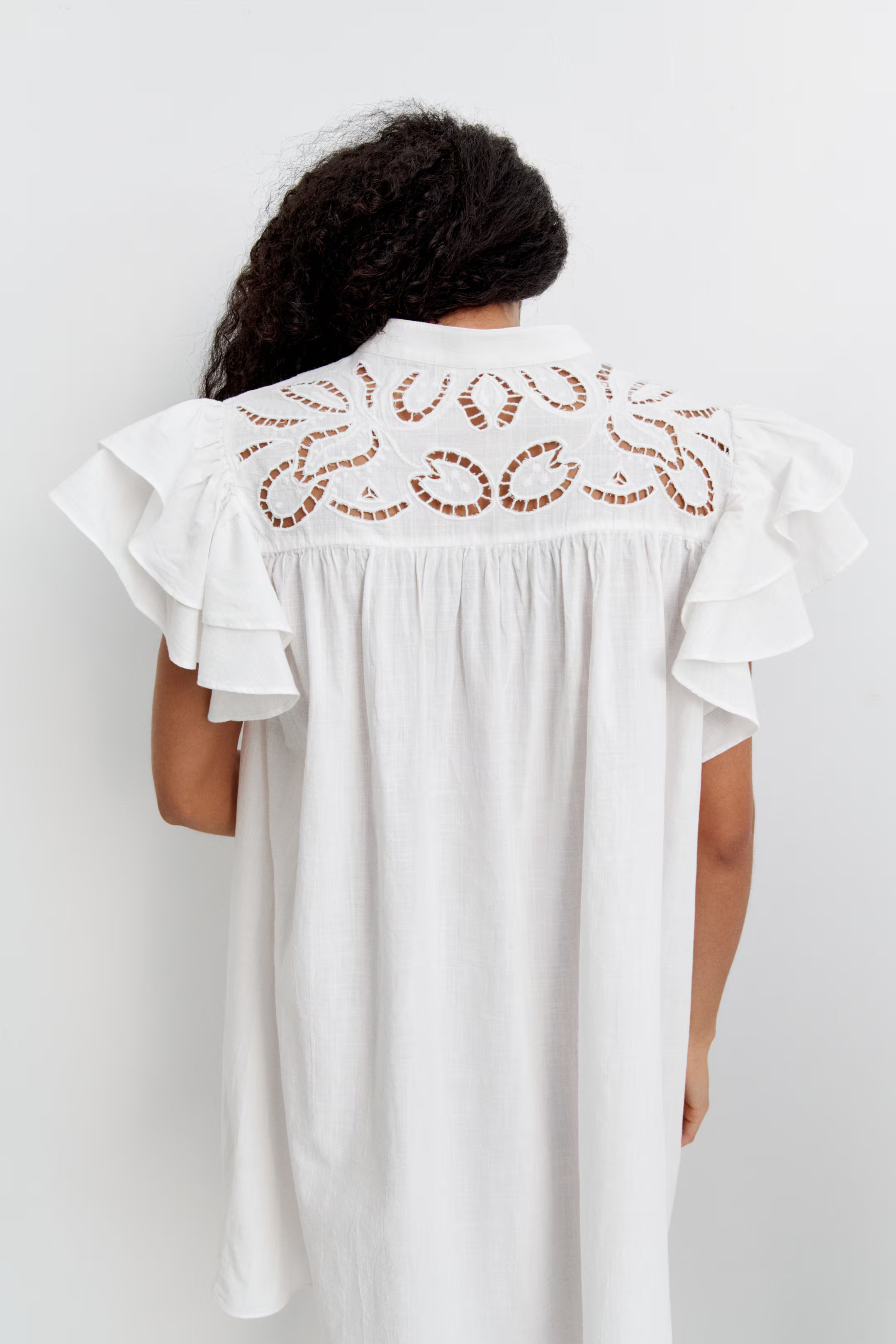 Flutter-Sleeve Dress with Eyelet Embroidery | H&M (US + CA)