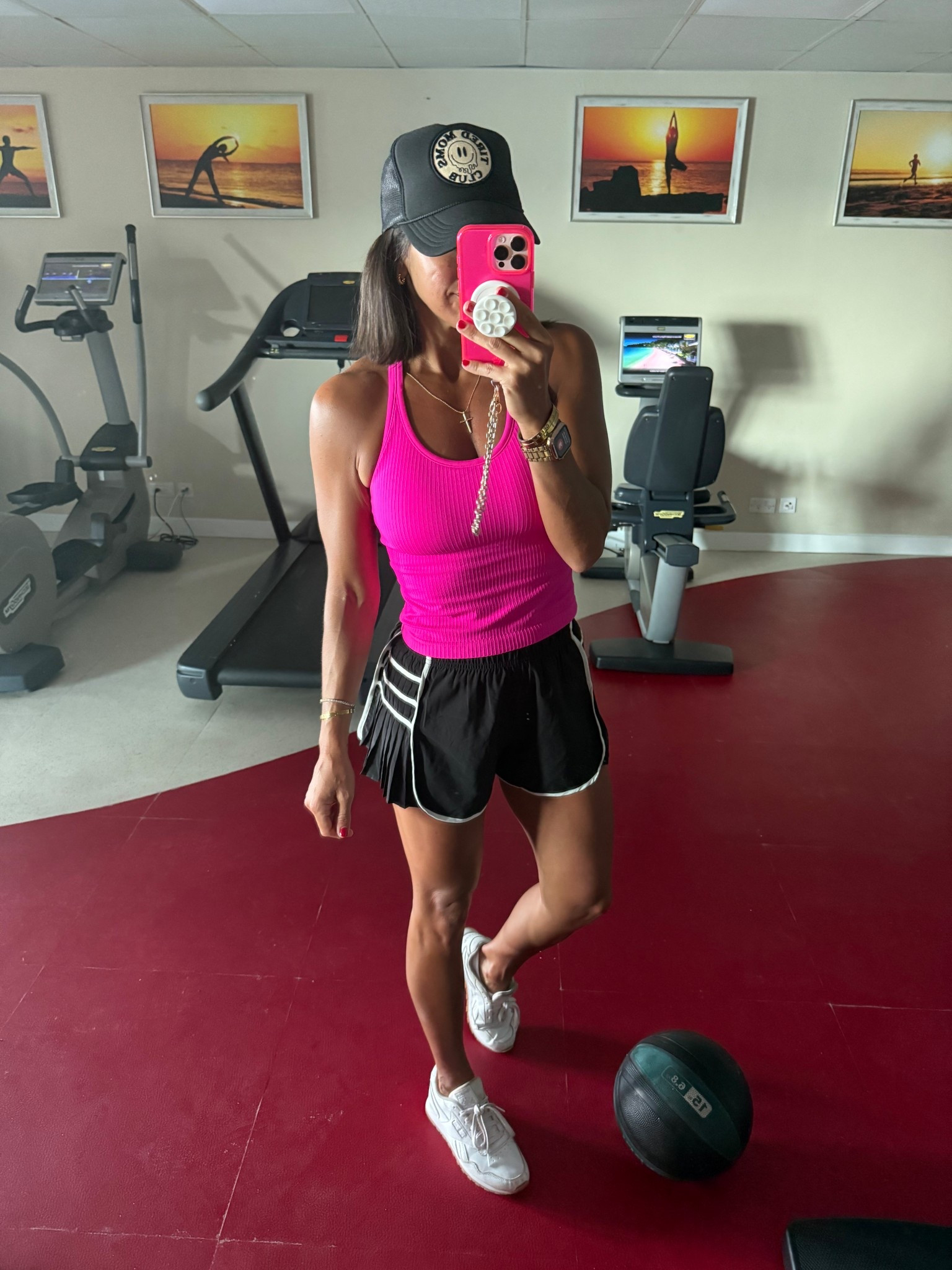 Size 6 in tank size small in shorts sneakers tts

#LTKFindsUnder100 #LTKSeasonal