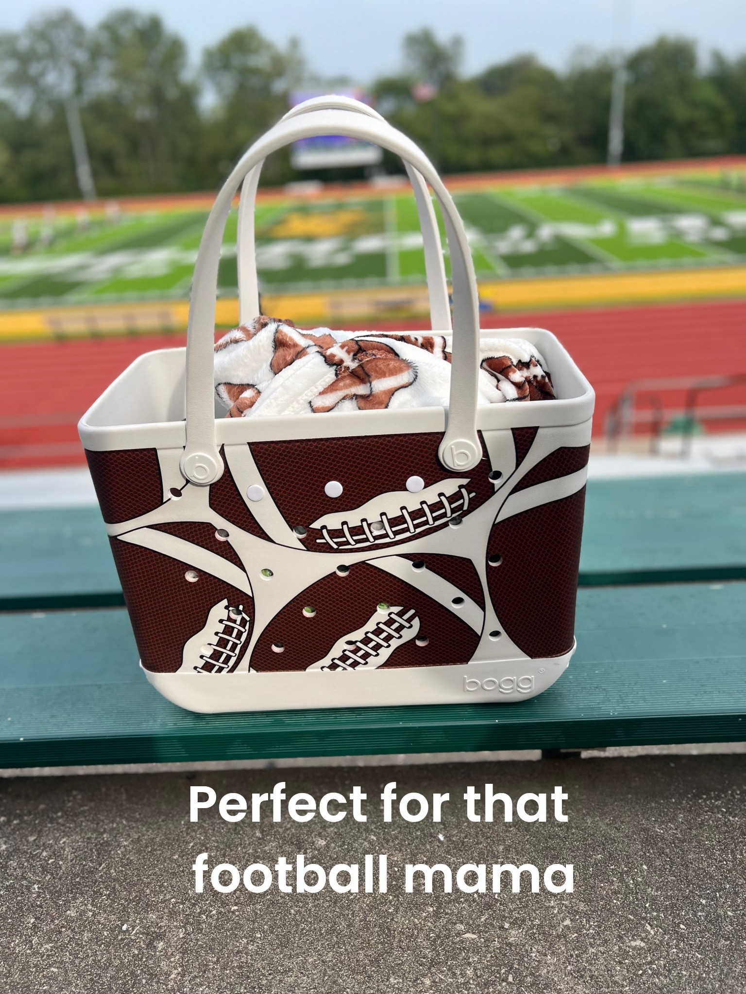 Loving my new Bogg bag to hold all my essentials for games and practices. 


#LTKSeasonal #LTKFamily