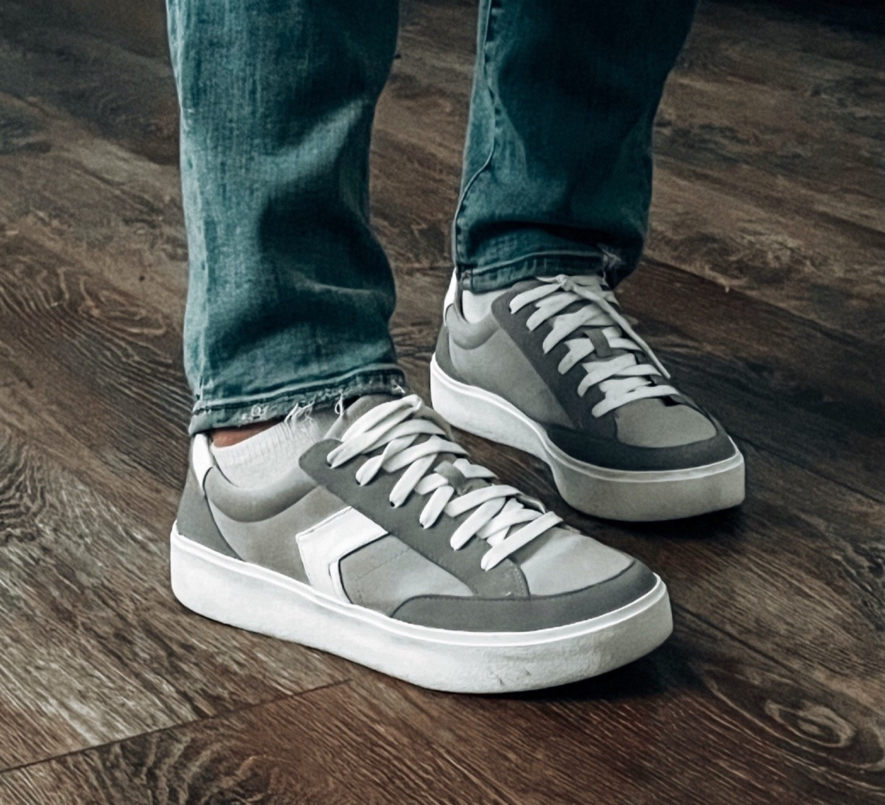 Dr Scholl’s sneakers are some of the most comfortable sneakers I have!! I love these!! Also on sale right now at @DSW

#dsw dsw, shoes, fall shoes, sneakers, sale, everyday shoes, comfortable sneakers, favorite finds, walking, retro, fall new arrivals 

#LTKsalealert #LTKStyleTip

#LTKShoeCrush