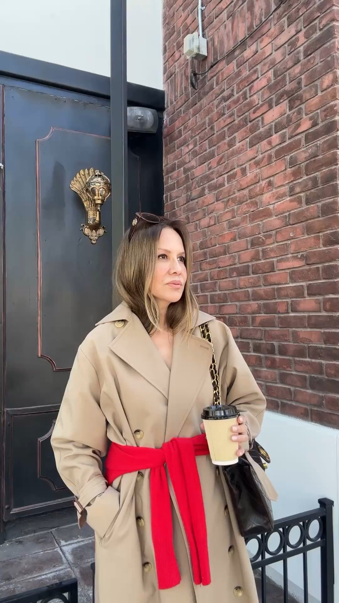 Adding a pop of color ❤️ LolaRioStyle spring outfit ideas , casual style , chic everyday outfits,  spring wardrobe staple , what to wear,
lolariostyle 