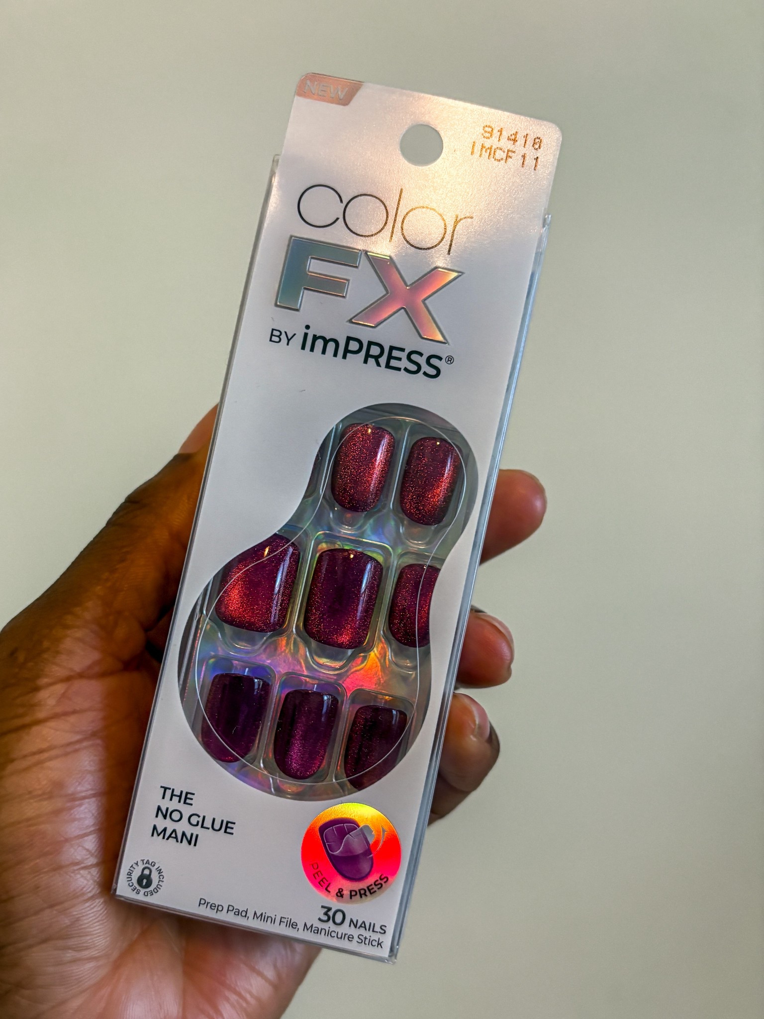 New press on set under $10. How cute for Holidays or stocking stuffer 

#LTKBeauty #LTKSaleAlert #LTKGiftGuide