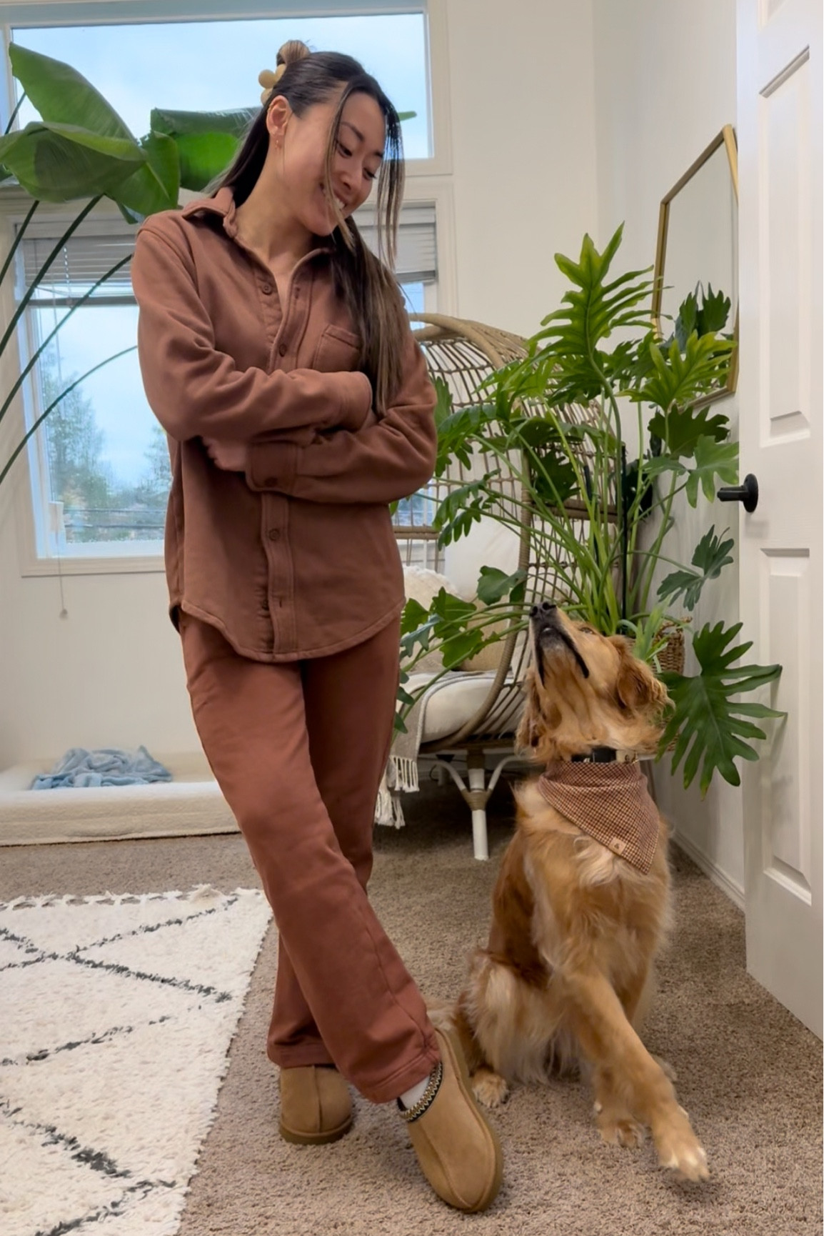 Cozy winter outfit ❄️

Original set is from Aritzia TNA but they are no longer available ☹️linking similar sets from Amazon! 

Aria’s bandana is from @andmutts.co (code AA10) 🐶