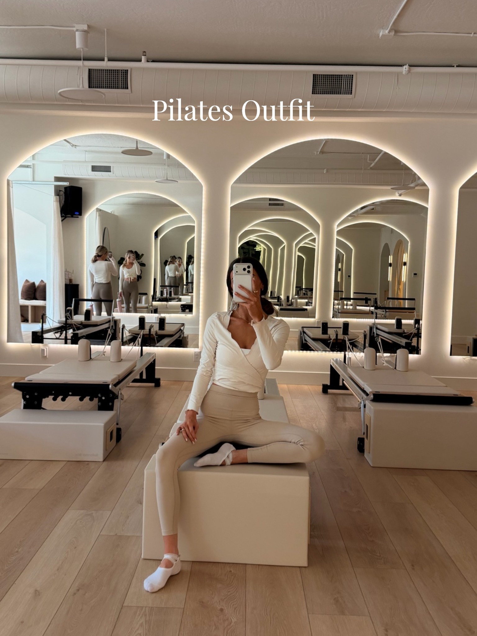 Pilates outfit 🤍☁️

#LTKootd #LTKgrwm #LTKActive