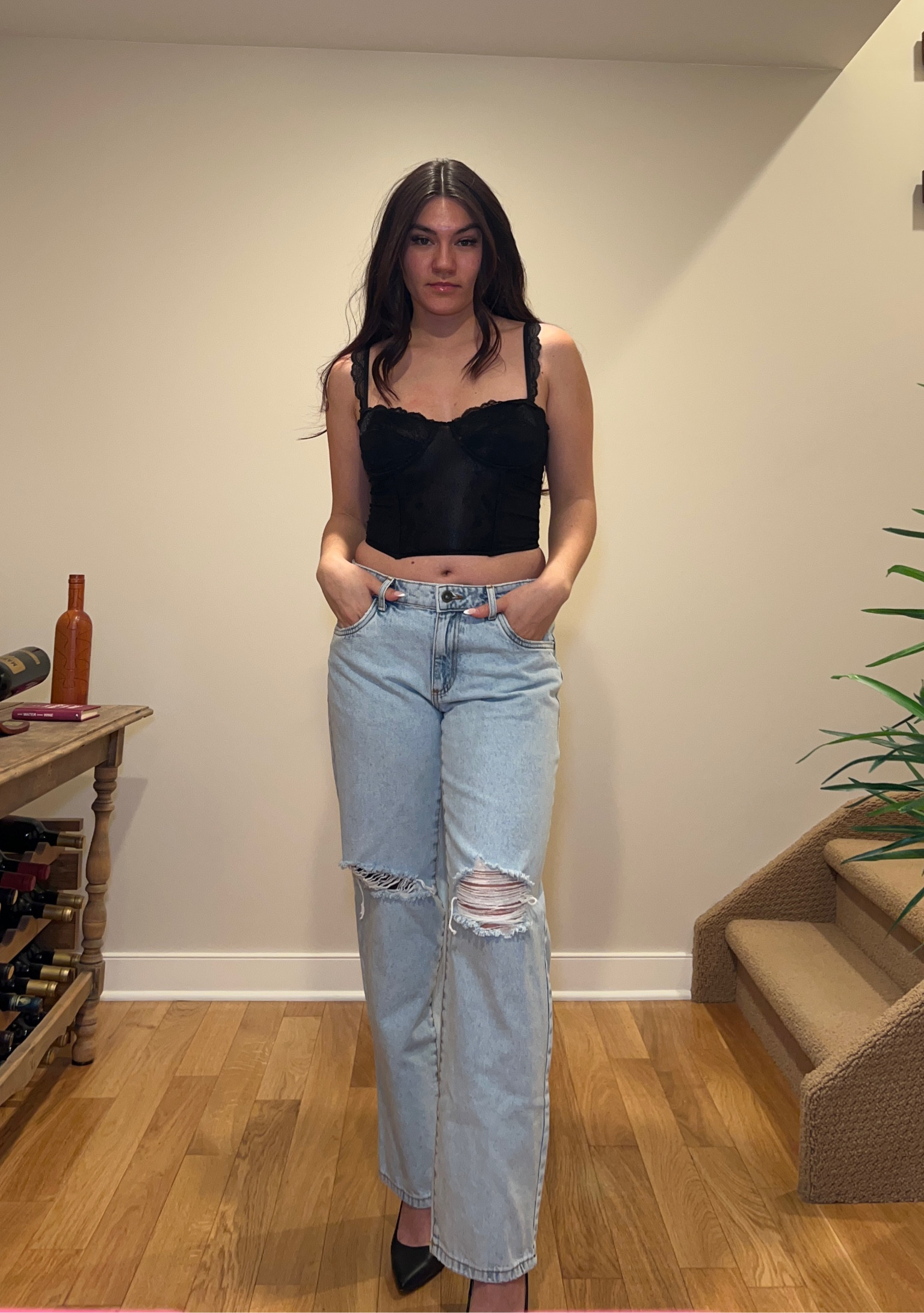 Black lace top//light wash jeans//black heels 

#LTKcanada #LTKstyletip