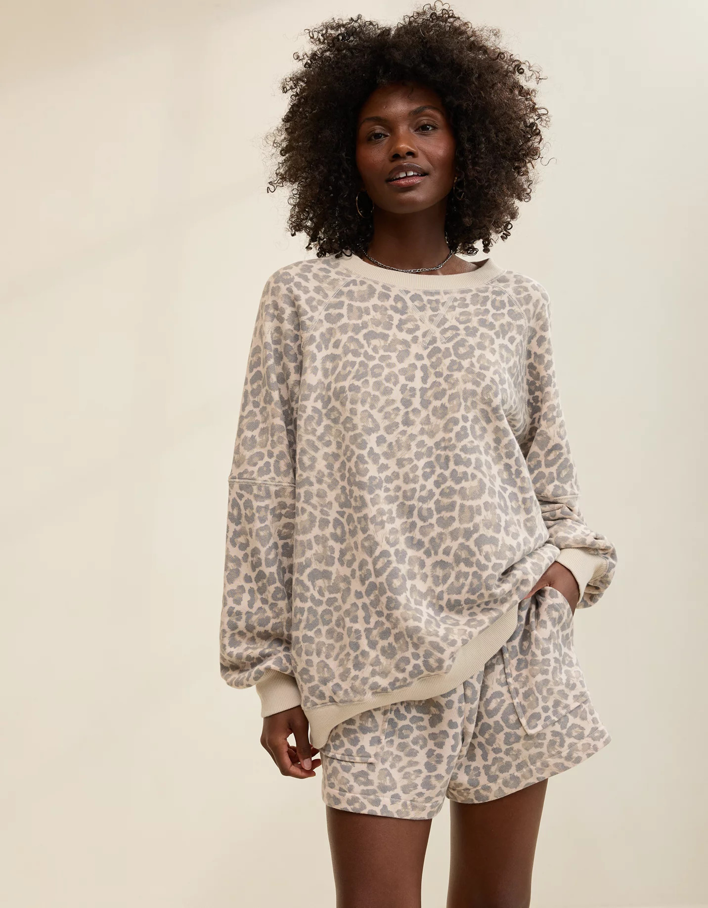 New + Matching Set Aerie Go-To Boyfriend Sweatshirt | American Eagle Outfitters (US & CA)