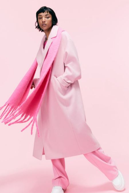 Pink coat


#LTKHalloween #LTKunder100 #LTKSeasonal