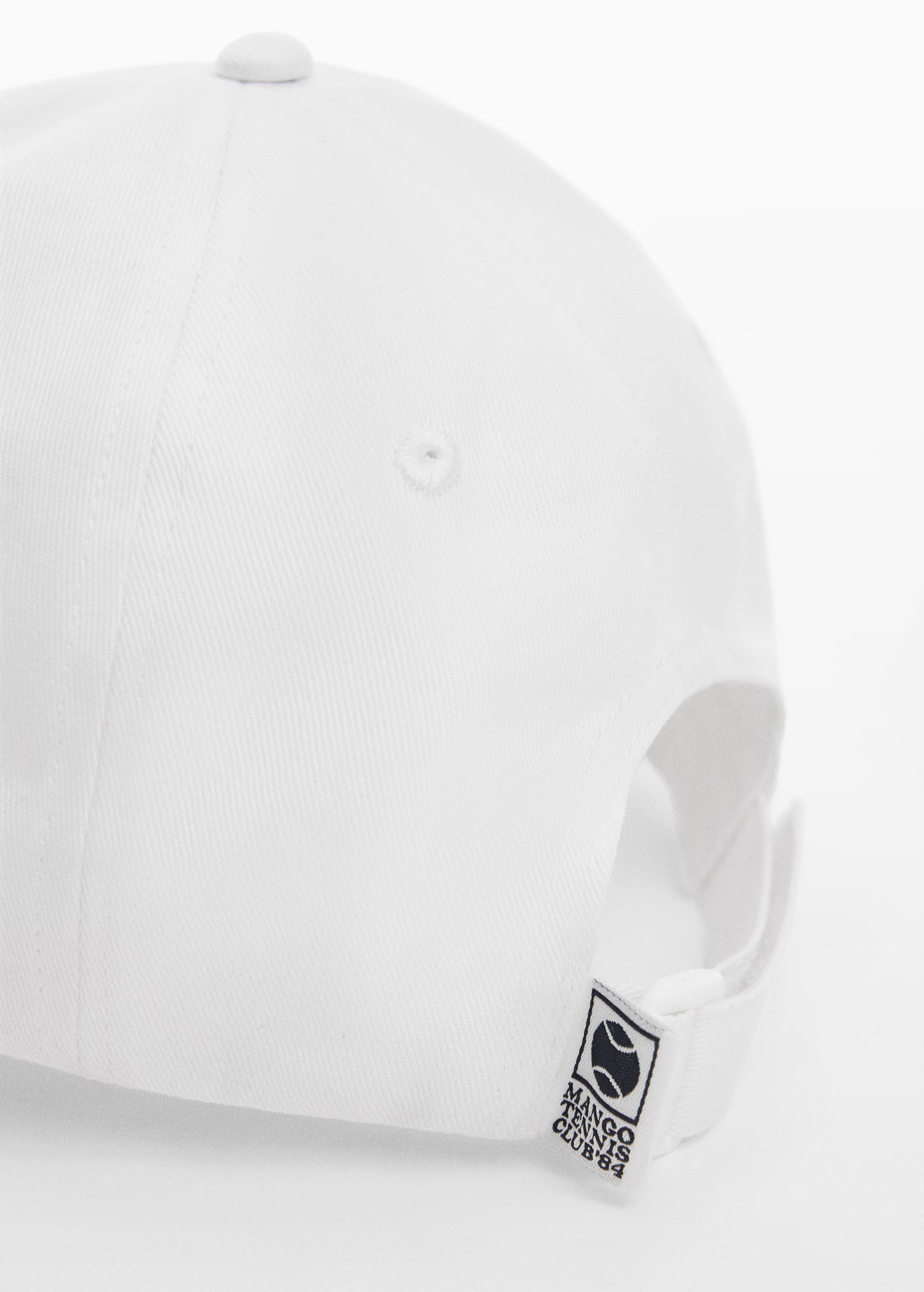 Cap with embroidered logo | MANGO (US)