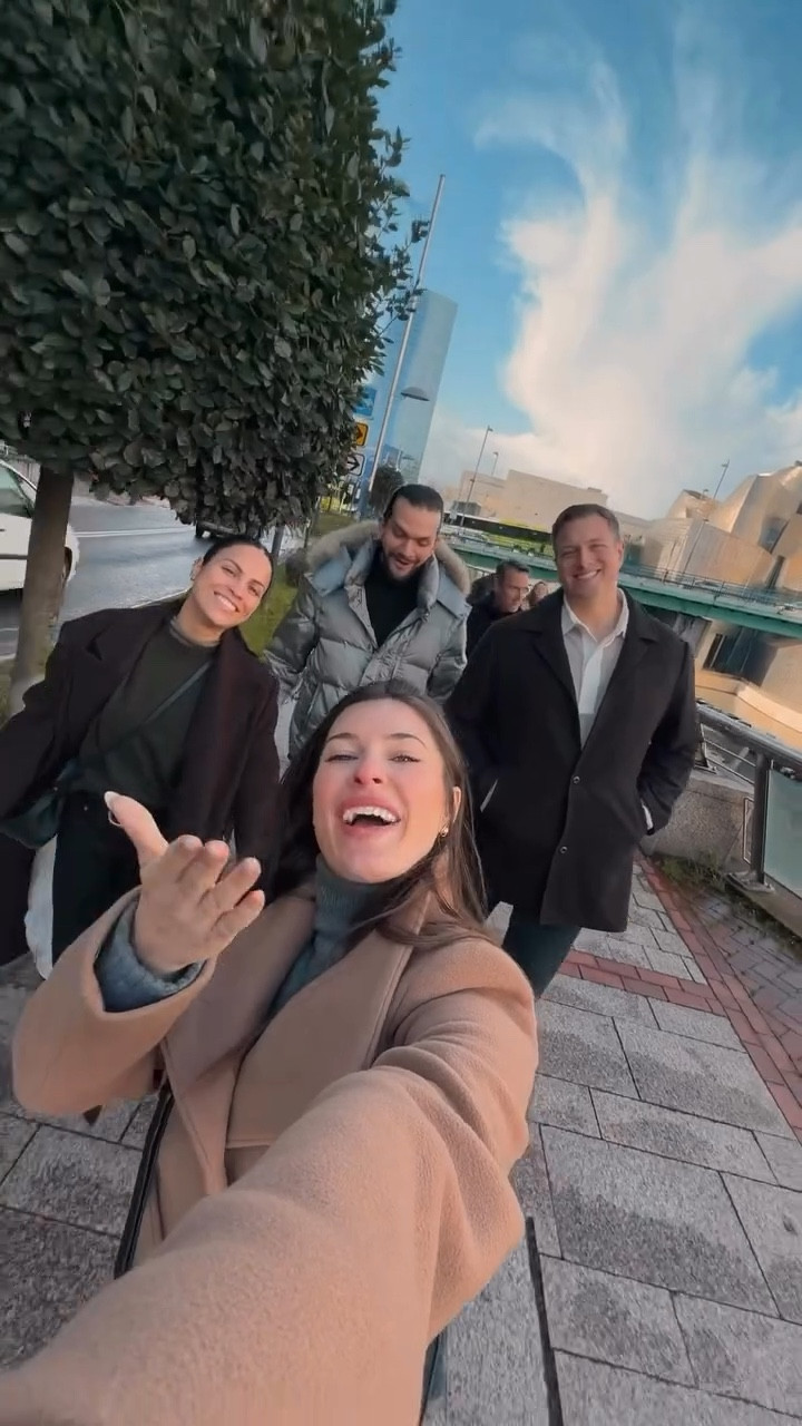 Bilbopping around Bilbao!!! 

#spain #bilbao #travel #guggenheimmuseum #northernspain