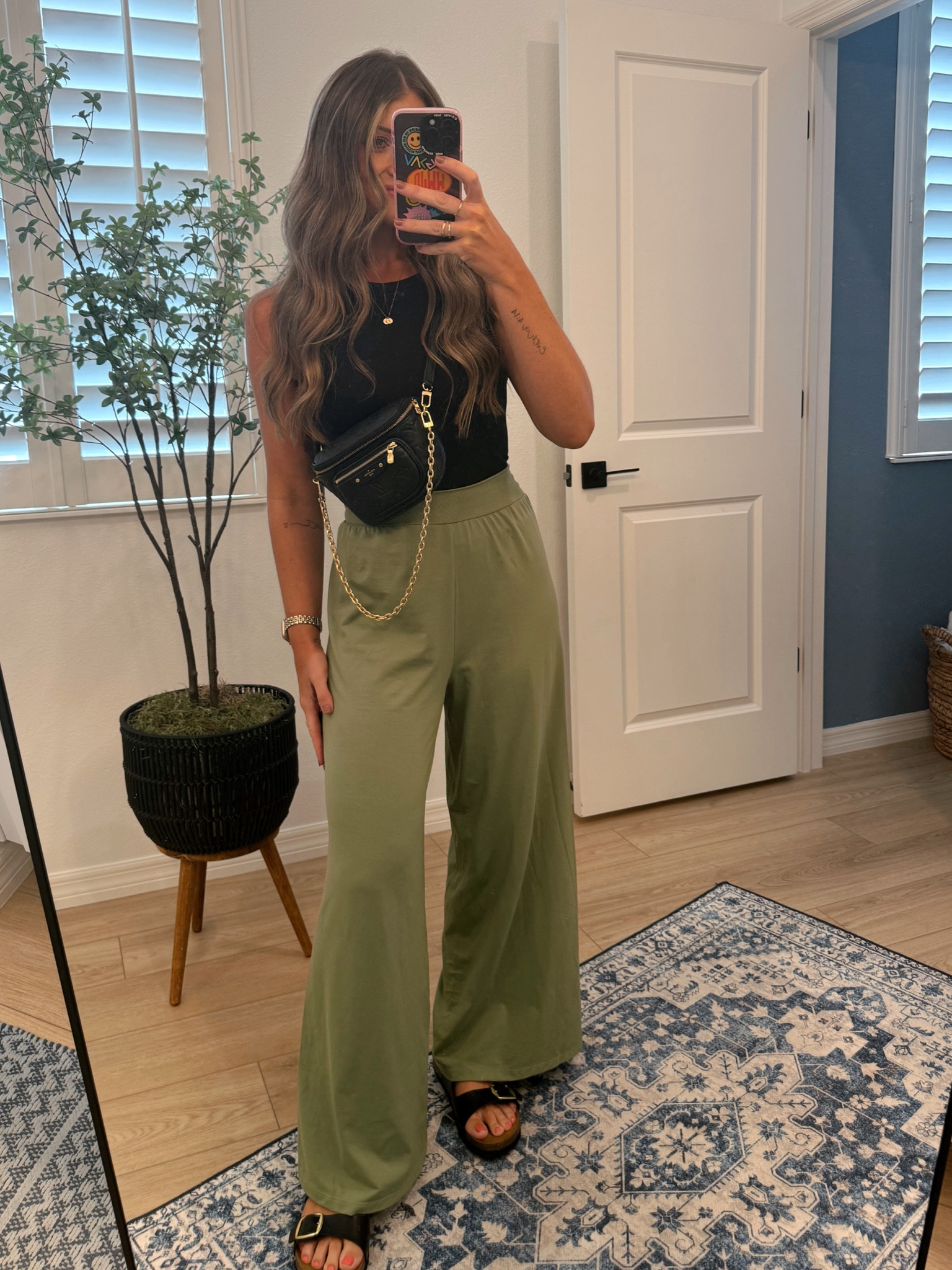 Comfy Monday outfit of the day!!! Wearing my true size small in both. You will be AMAZED at the material on both of these.. and the price. Trust me!!! Wow! Excellent quality for killer prices 🤌🏻

WFH
SAHM
mom outfit
Travel outfit
Fall transition
Neutrals 
What to wear
Comfy casual outfits 