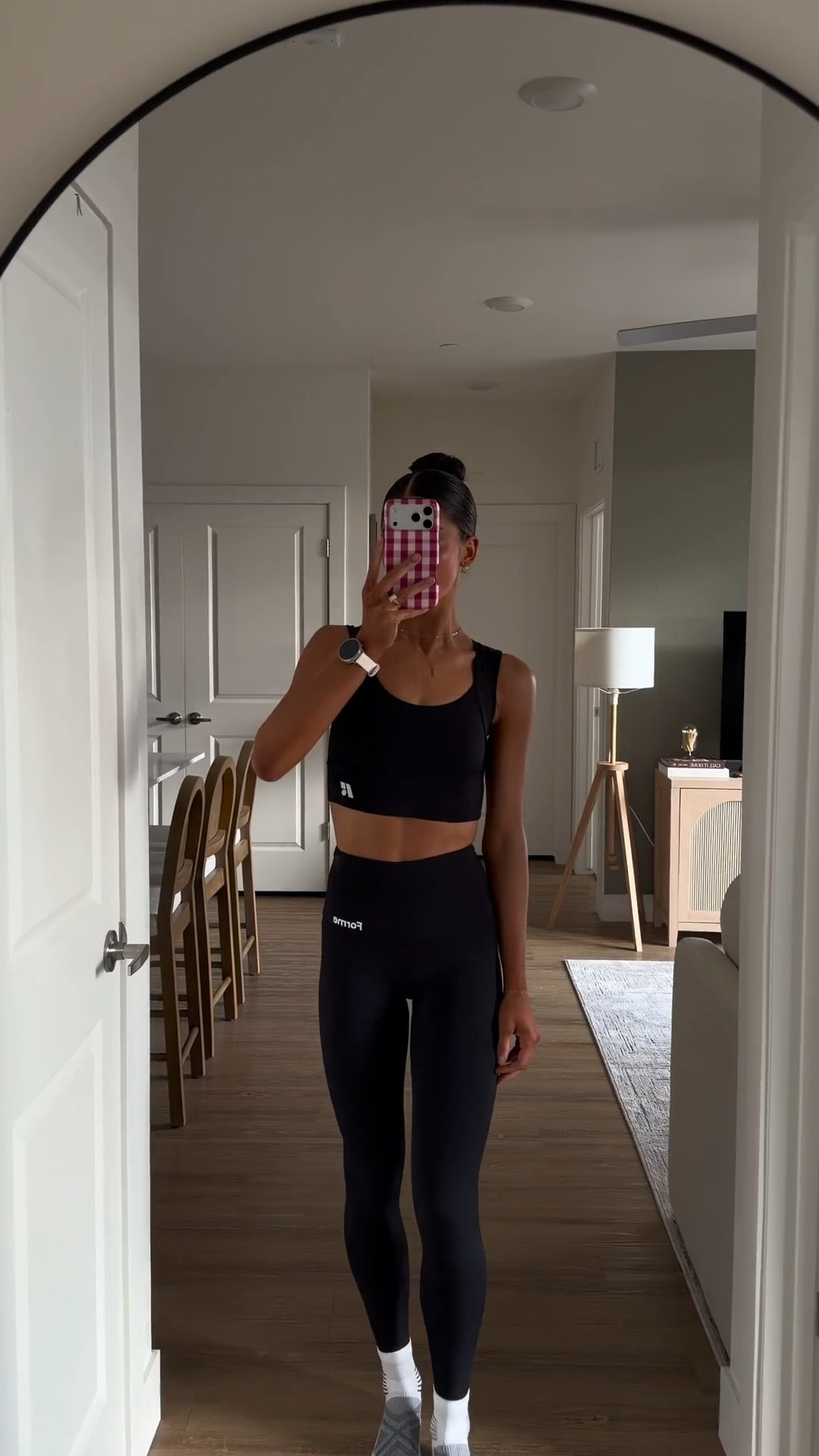 Posture-correcting activewear!! Wearing XS bra and leggings! @forme.science #formescience #forme #formesciencepartner
