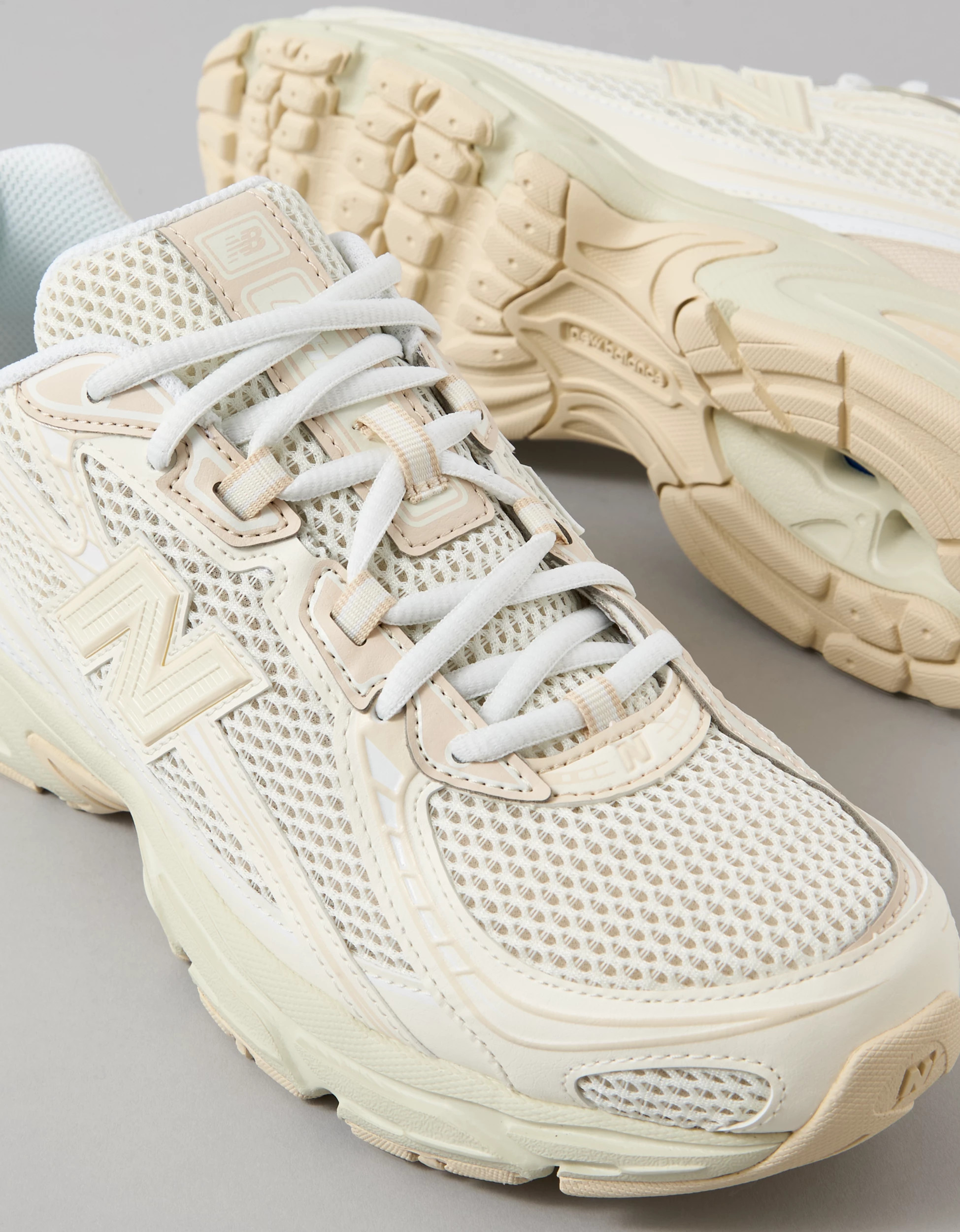 New Balance Women's 740 Sneaker | American Eagle Outfitters (US & CA)