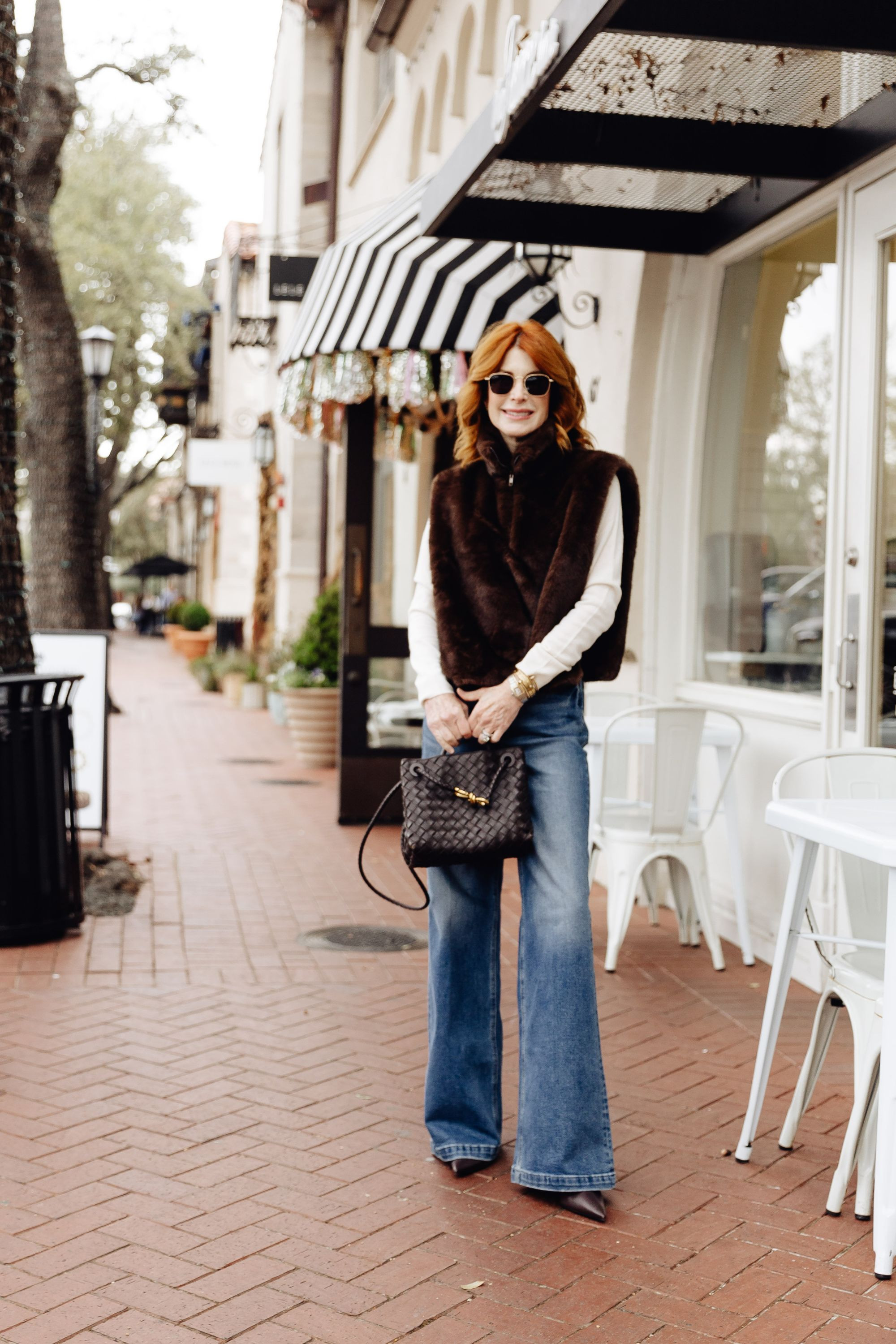 This faux fur top is such a fun statement piece and instantly elevates a simple high rise wide leg jean. Perfect for a chic date night outfit or a dressed-up Valentine’s look with statement belts and sunglasses.
Save this — you’ll want to come back to it. 

 

#LTKootd #LTKSeasonal #LTKOver40