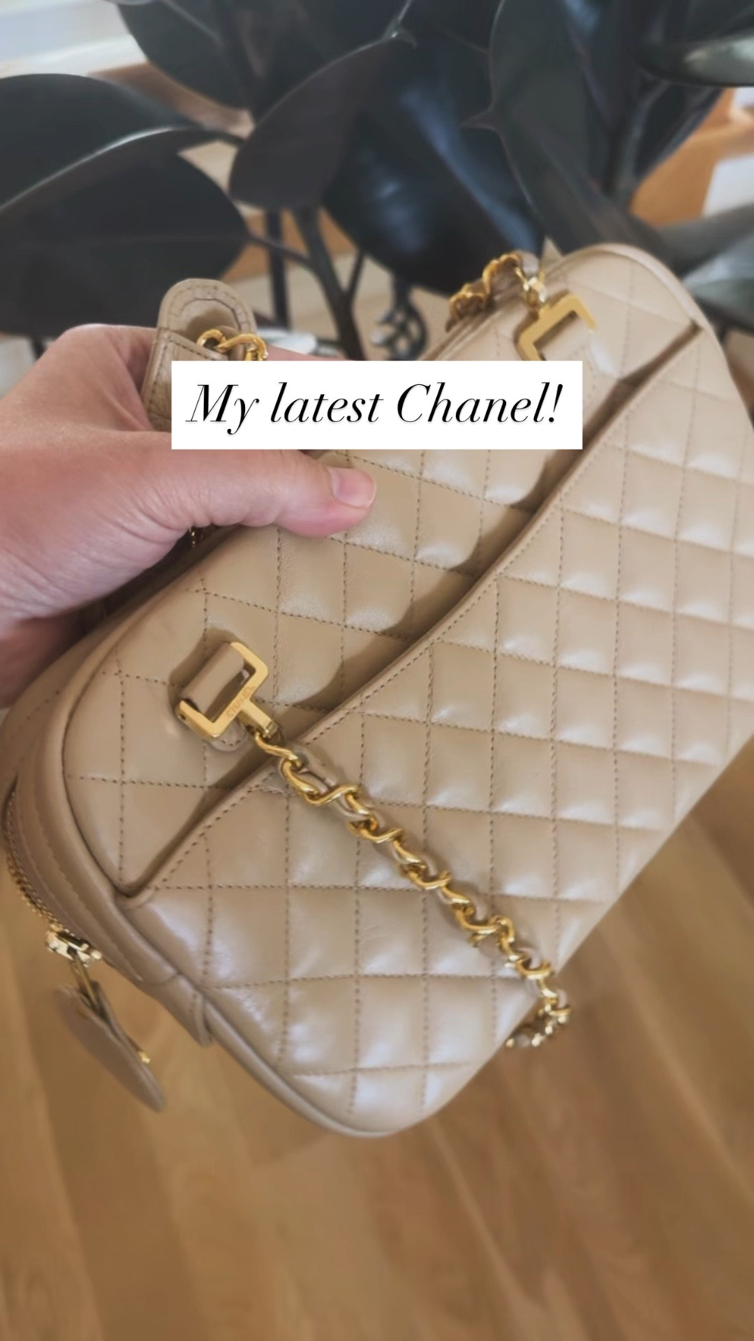 Remember! My code: livinglargeinlilly get you 1 month covered BY ME! 
@Vivrelle #bags #luxury #designer #livinglargeinlilly #vivrelle

#LTKdayinmylife #LTKgrwm #LTKootd