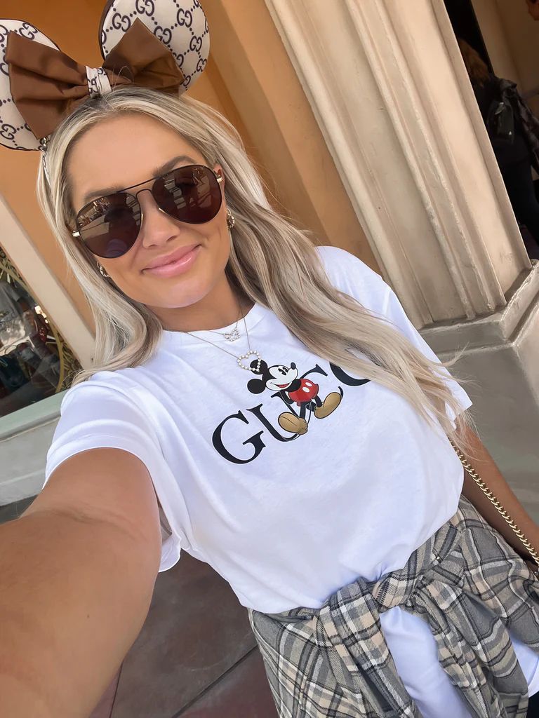 AS SEEN ON WHITNEY RIFE!! “Good Times” Graphic Tee in White | Glitzy Bella