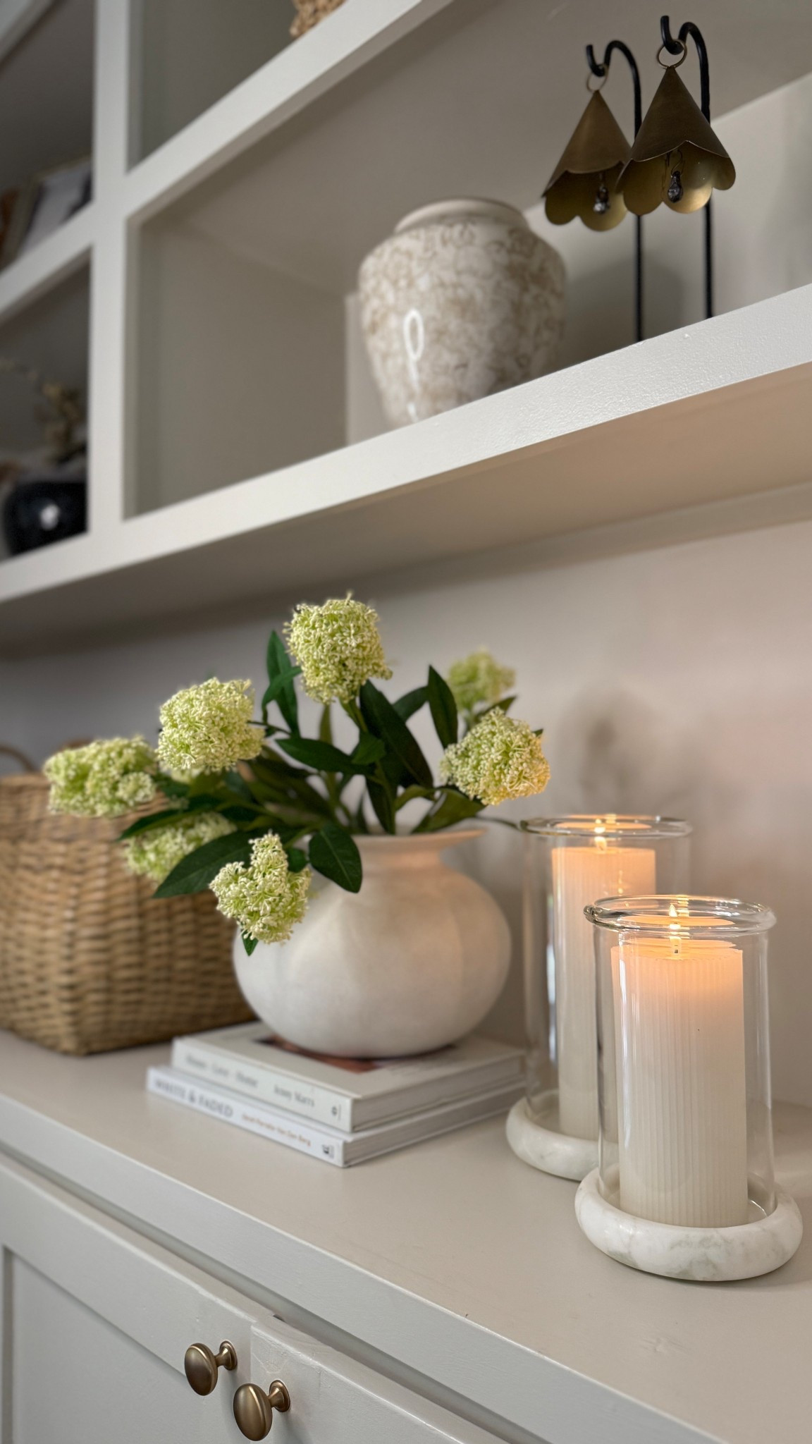 I’m enjoying all the spring details while it lasts! 😊

#LTKStyleTip #LTKHome #LTKSeasonal