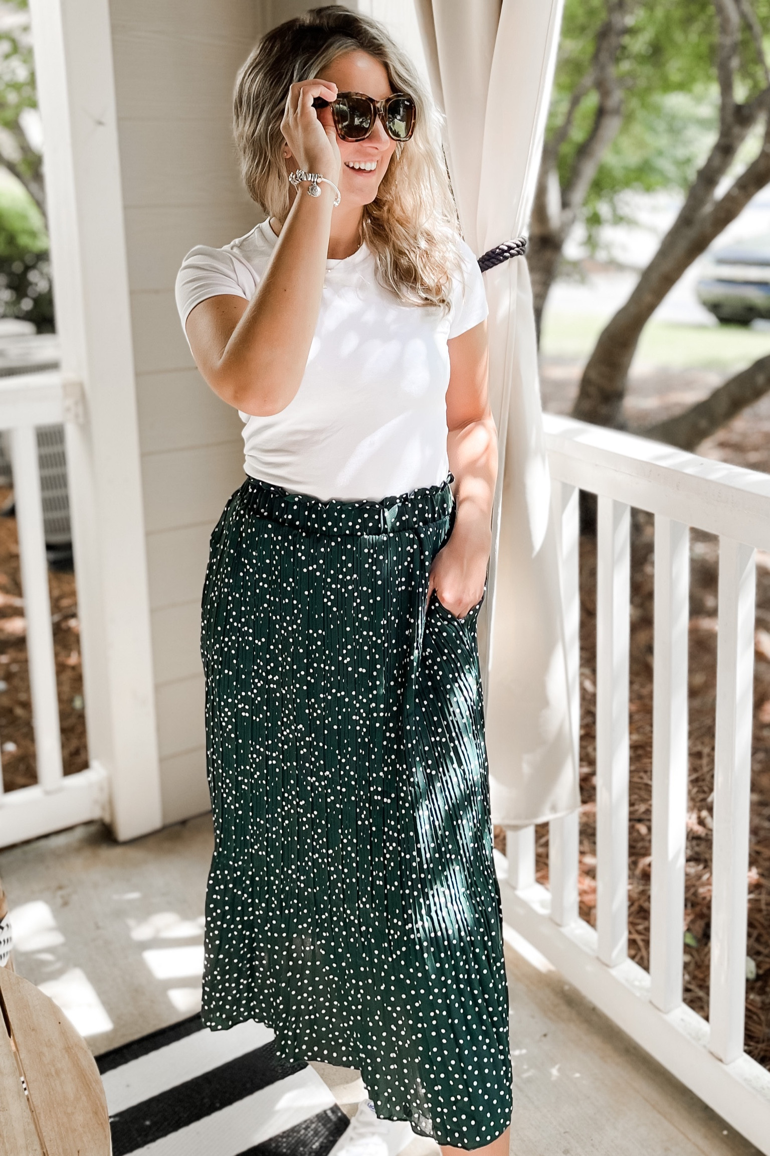 Oh, hey fall. Is that you?

Amazon style Amazon fashion fall transition October style Amazon skirt Amazon looks sunglasses everyday looks casual outfit teacher look church outfit 

#LTKstyletip #LTKSeasonal #LTKunder50