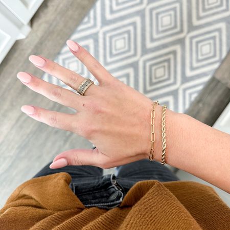 The NEW Kendra Scott x Emily Travis collection launched today and I’m loving the classic pieces!! 

#LTKstyletip #LTKunder100 #LTKFind