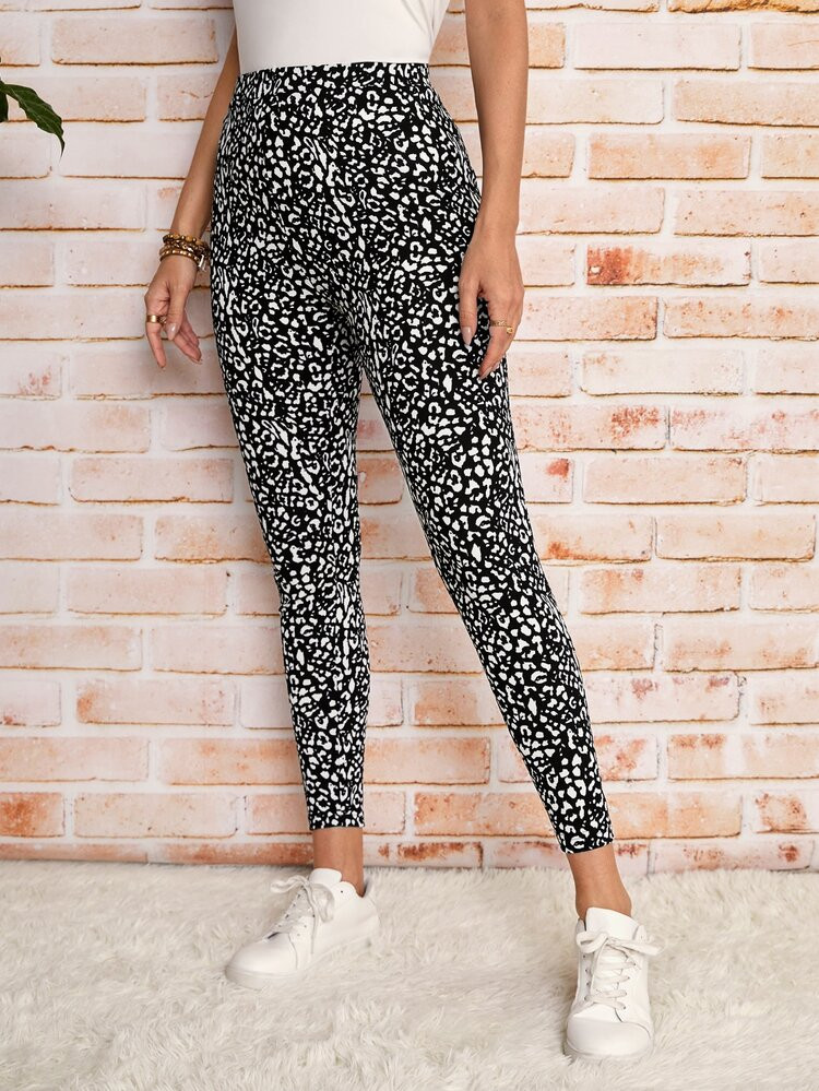 EMERY ROSE Dalmatian Print Leggings | SHEIN