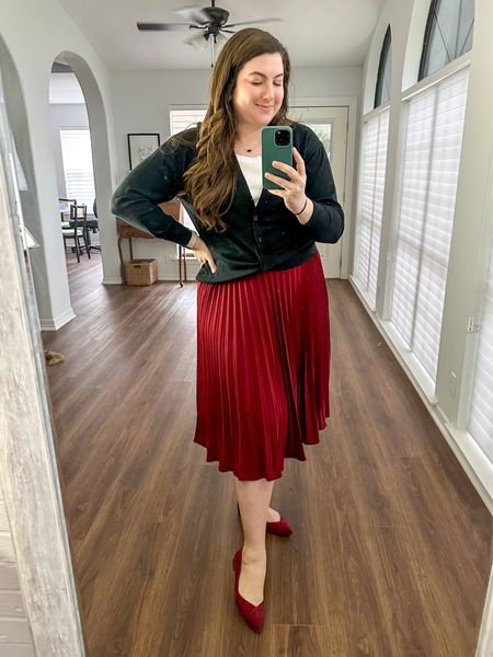 Workwear #ootd 3/27/24 

My cardi is 50% off! 

Womens business professional workwear and business casual workwear and office outfits midsize outfit midsize style 

#LTKmidsize #LTKworkwear #LTKfindsunder50