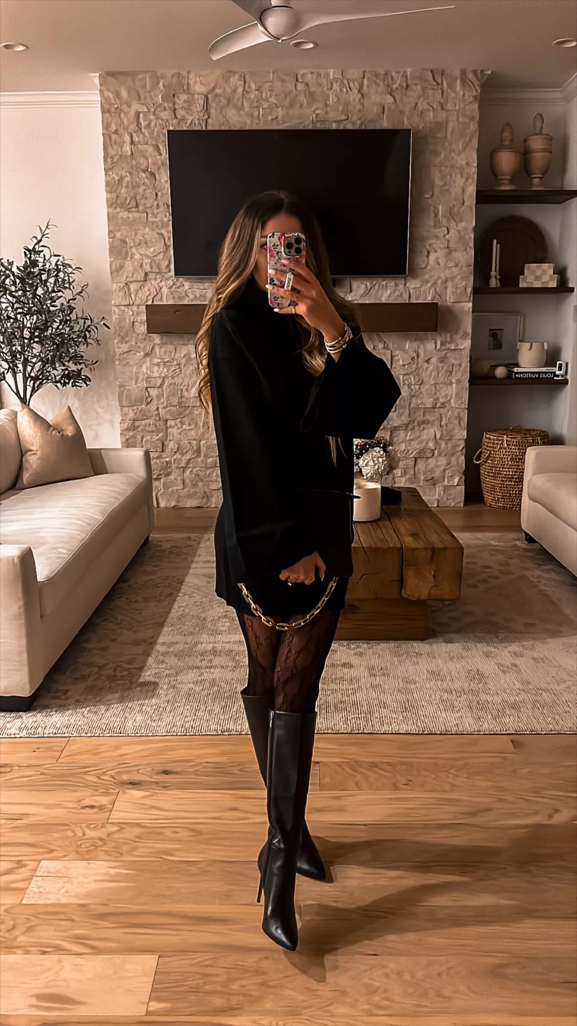 How to Style White Gucci Tights - StyledJen  White gucci tights, Black and  grey outfits, Gucci tights