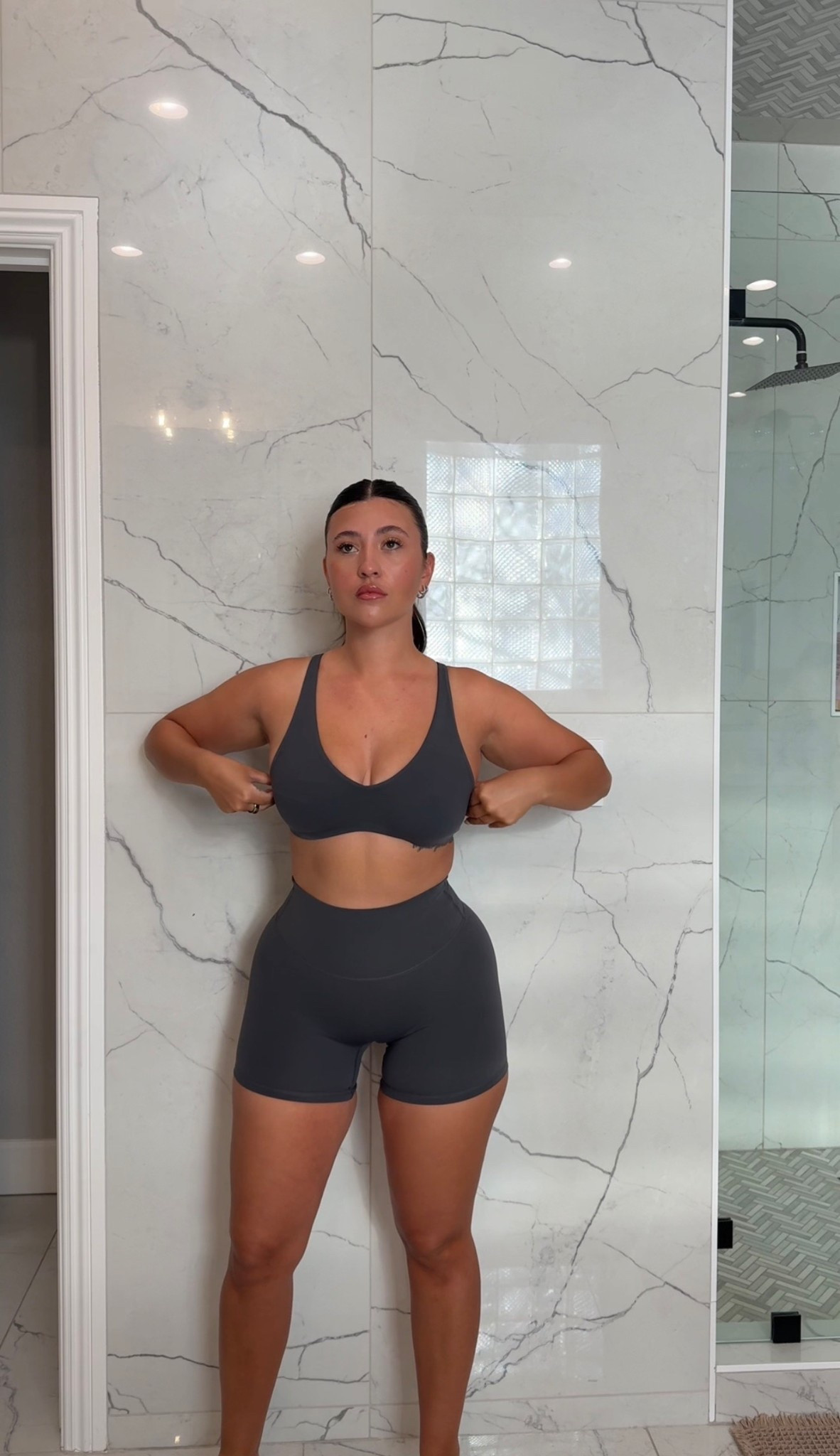 Code MADI10 to save $$ on this set 

#LTKootd #LTKfitnessgoals #LTKgrwm