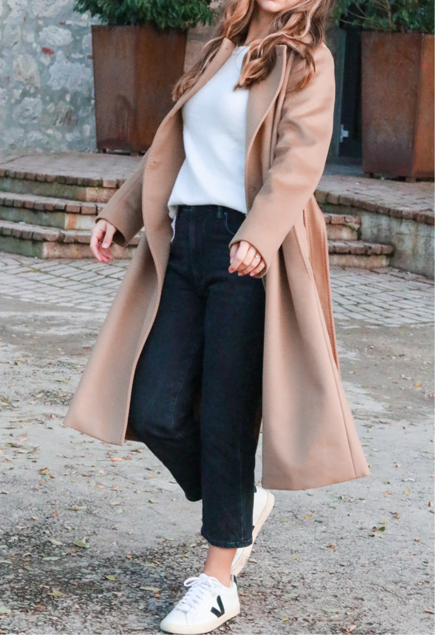 How to Style Mom Jeans 
Mom Jeans Outfit Idea

#LTKsalealert #LTKunder100 #LTKstyletip