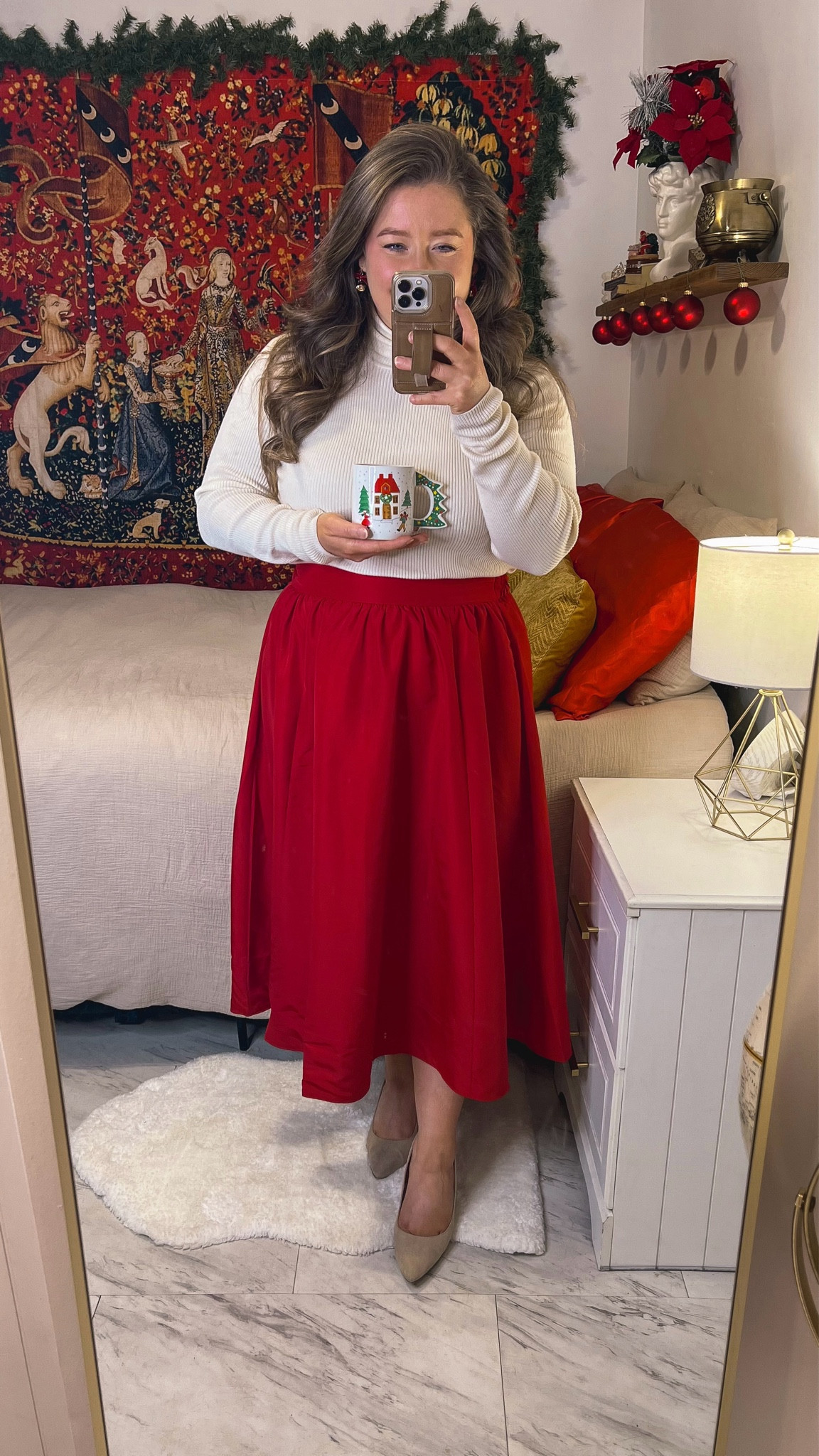 My midi skirt is 50% off, making it under $20!! 

#LTKHoliday #LTKHome #LTKMidsize
