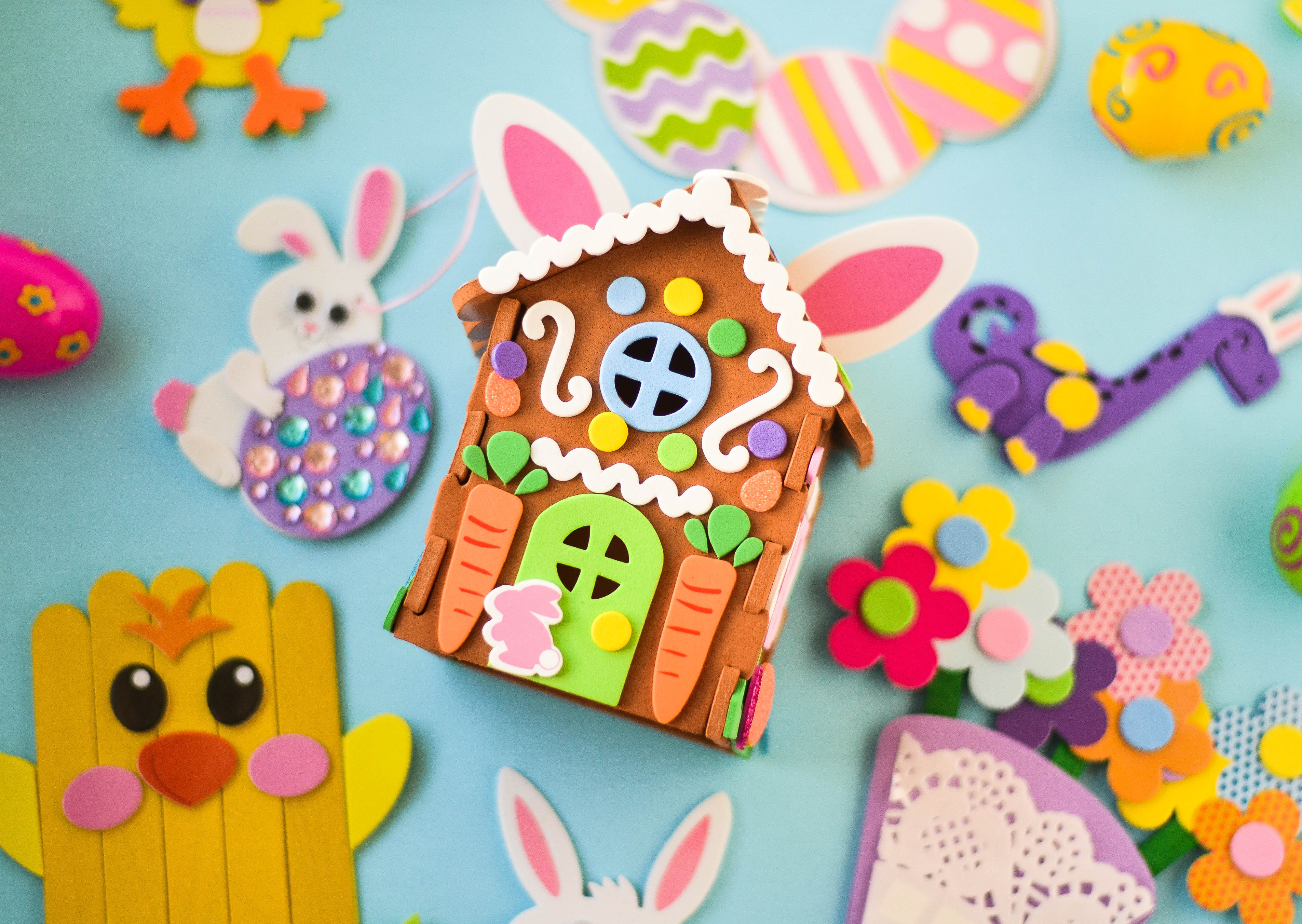 Happy Easter crafting! If you're planning an Easter get together, @orientaltrading is a total lifesaver for keeping the kids entertained. Their huge selection of Easter crafts can't be beat! The foam kits are a fan favorite because they're mostly peel and stick so the little ones can jump right in and get to crafting. 

 

#LTKmomlife #LTKSeasonal #LTKKids