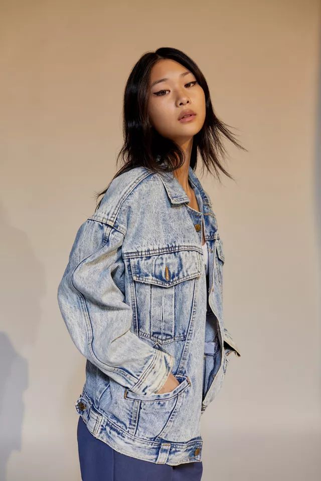 Urban Renewal Vintage Frosty Wash Denim Jacket | Urban Outfitters (US and RoW)
