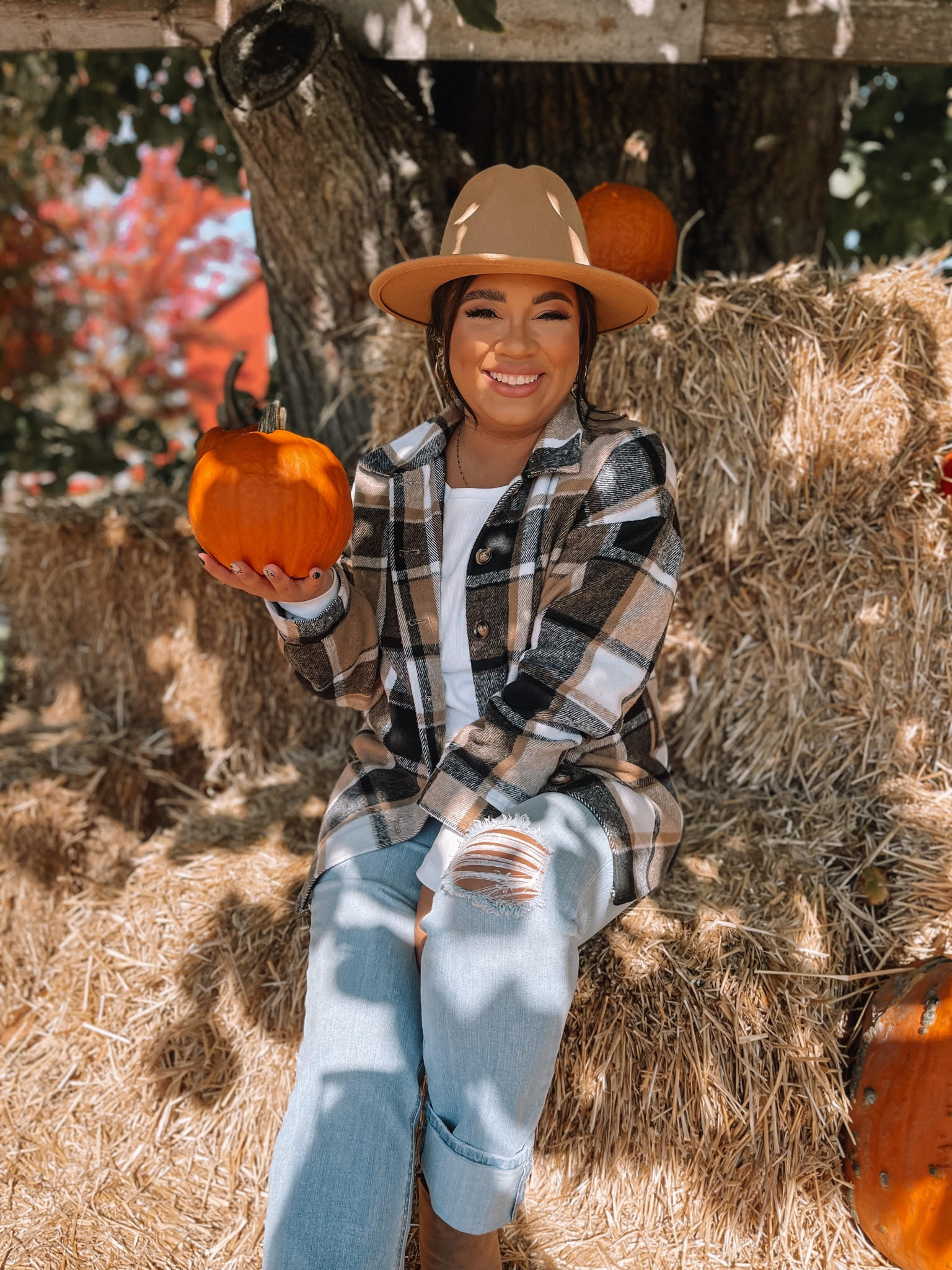 Fall outfit / flannel / fall style / midsize fashion / mom style / midsize outfit 

#LTKSeasonal #LTKHalloween