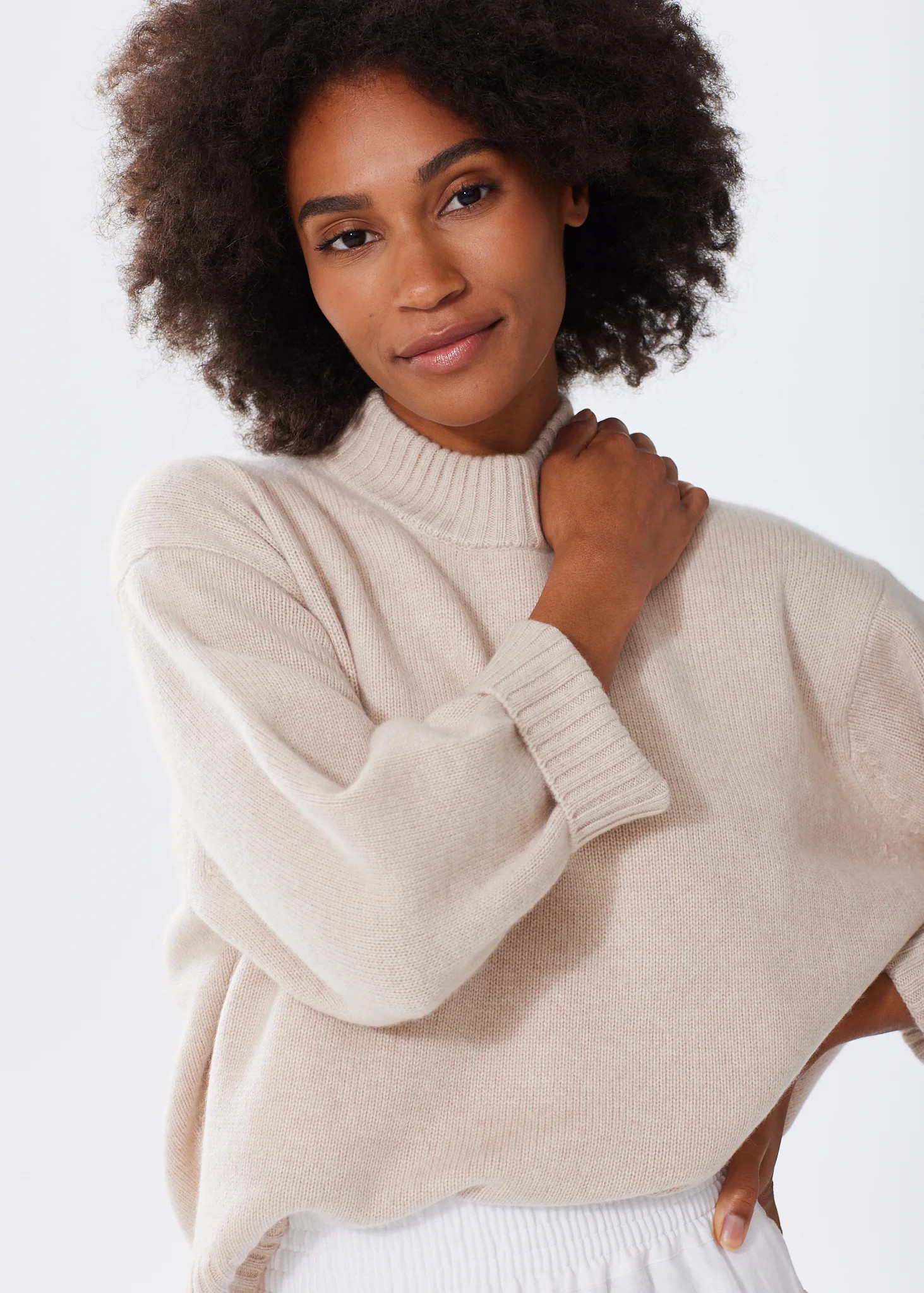 The Cashmere Crewneck | Alice Walk