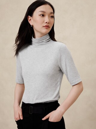 Soft Luxe Turtleneck Top | Banana Republic Factory