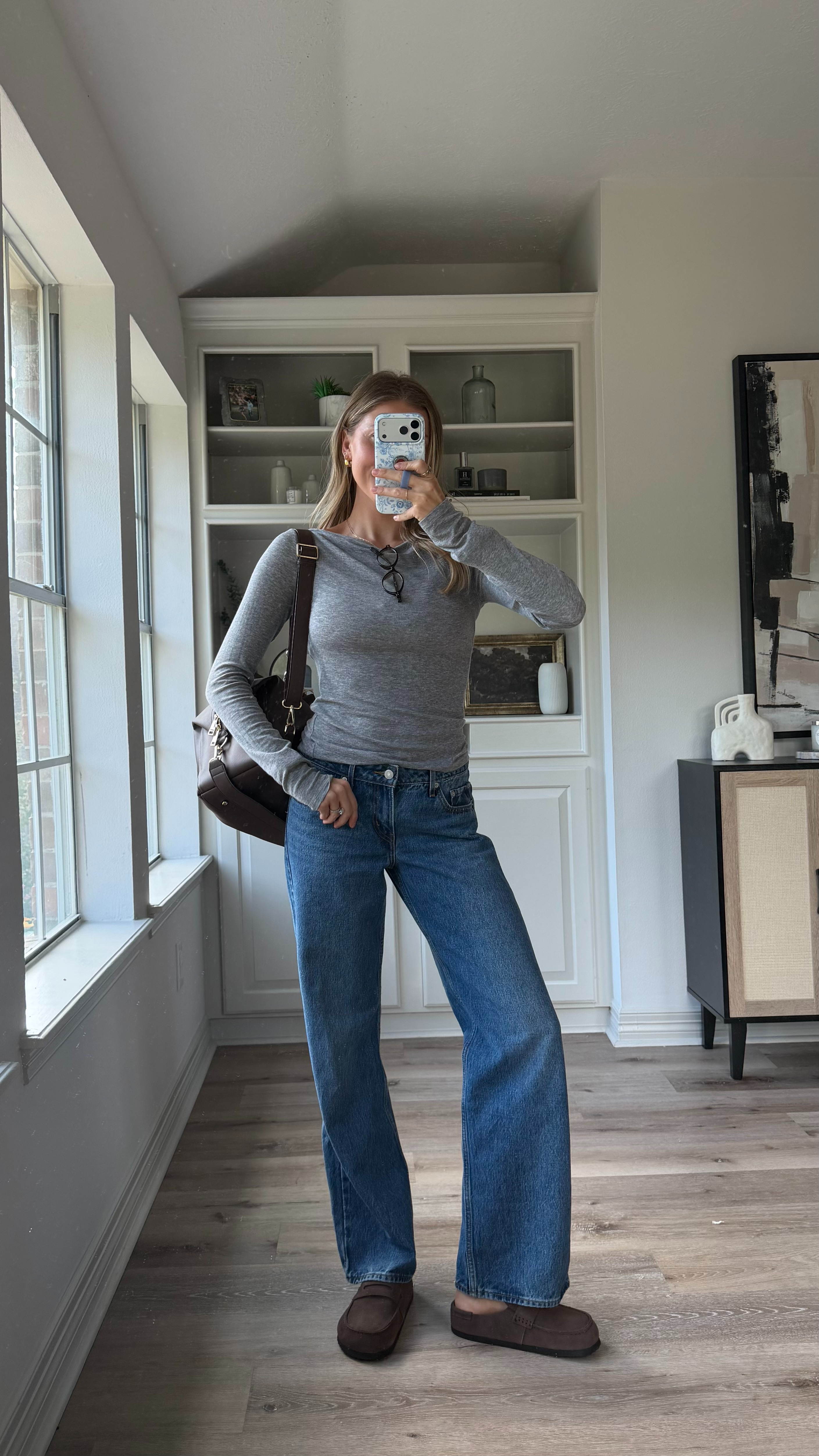 Casual fall outfit - size S in long sleeve and 26 in jeans!
 

 #LTKootd