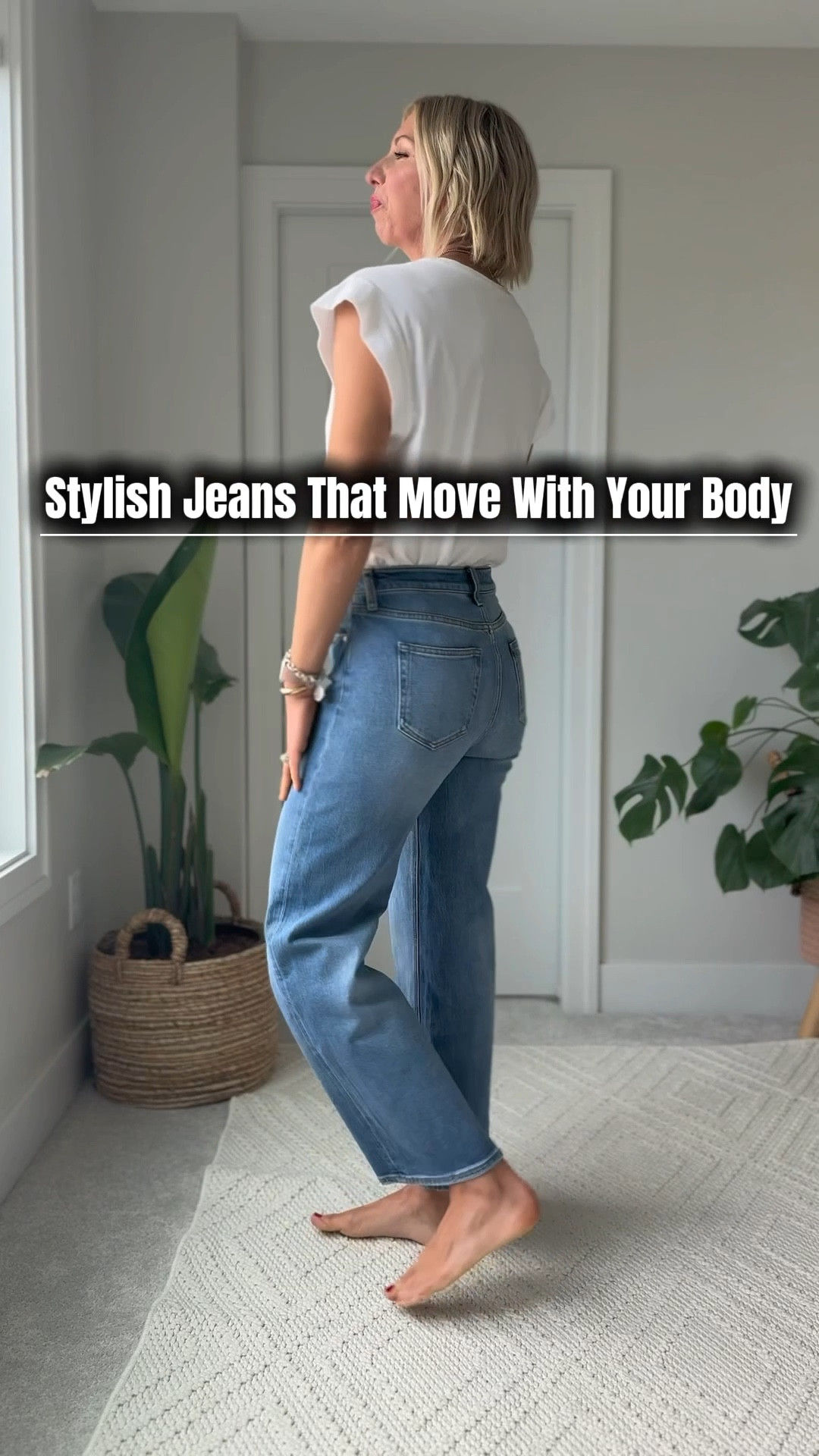 You don’t have to sacrifice comfort to wear stylish denim over 40.

Soft stretch at the waist that moves with your body — not against it
These fit true to size - I’m 5’10” & writing the 30” length 

#LTKFindsUnder50 #LTKOver40
