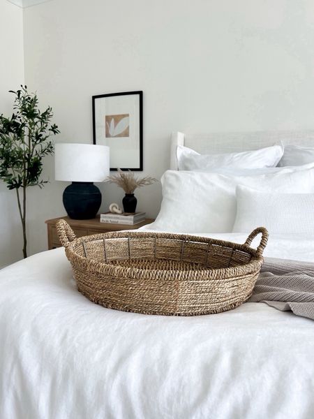 Bedroom, bedding, white bedding, linen bedding, neutral bedding, white oak nightstandds


#LTKhome #LTKfindsunder50 #LTKstyletip