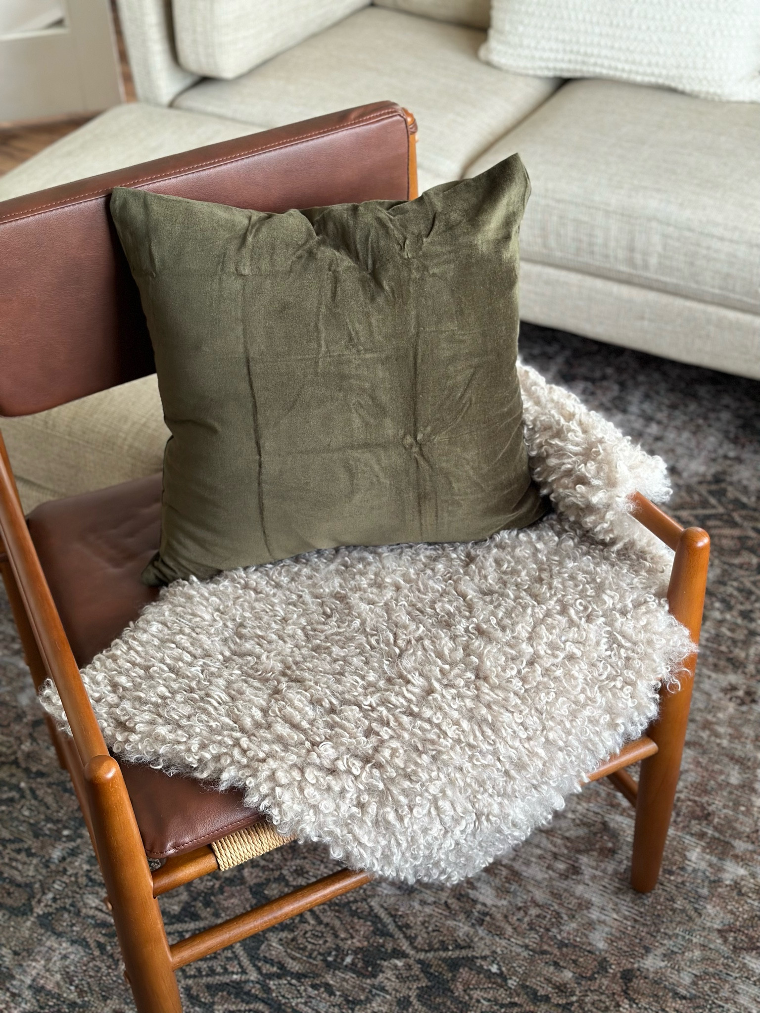 Studio McGee Chair! Obsessed with this.
Such a great, affordable option for accent seating.
#StudioMcgee #Target

#LTKhome #LTKFind
