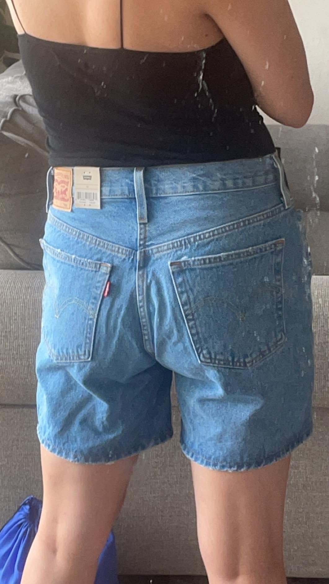 Levi's Women's 501 Mid Thigh Short | Amazon (US)