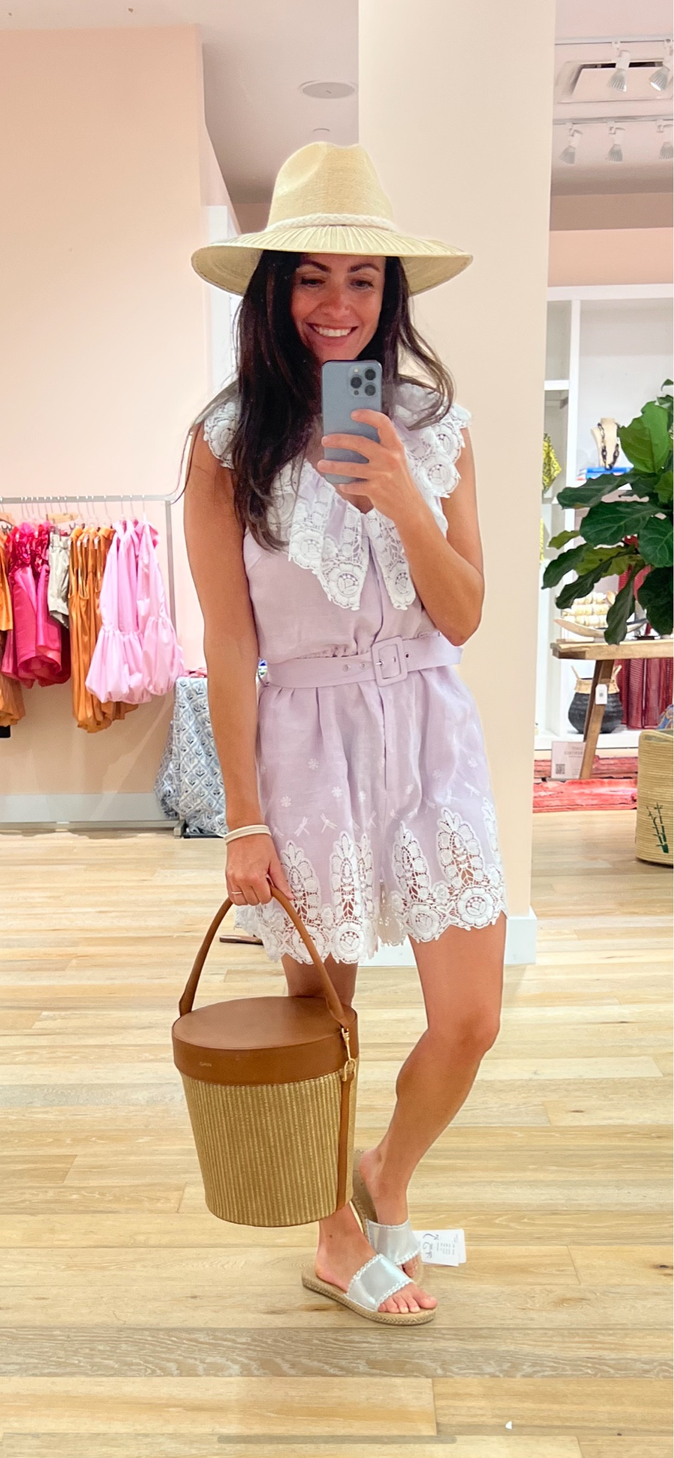 Did I mention this picnic basket is insulated? 🧺