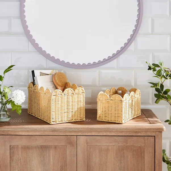 Heart and Soul Scallop Set of 2 Baskets | Dunelm