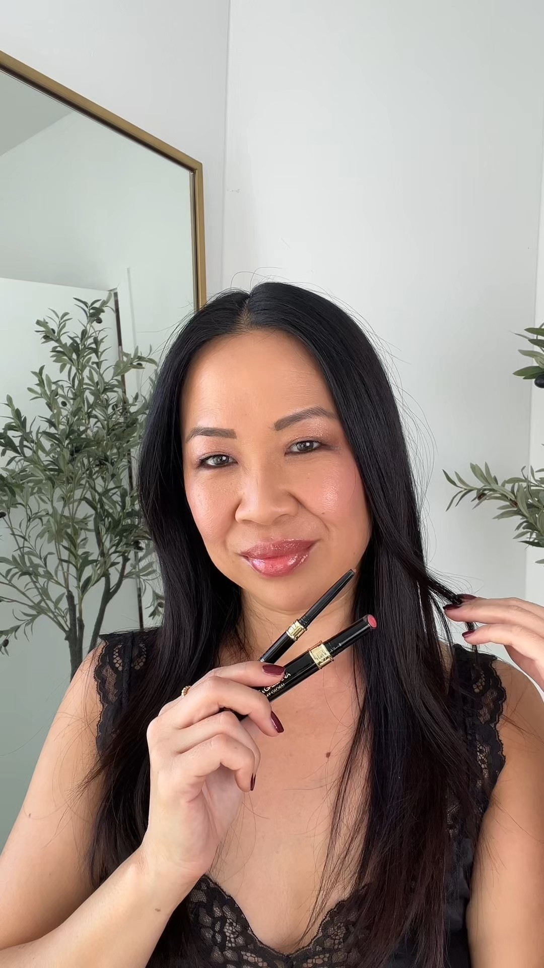 Dolce & Gabbana Beauty Kiss My Gloss! Duo Set in Whisper 01

#LTKBeauty #LTKHoliday