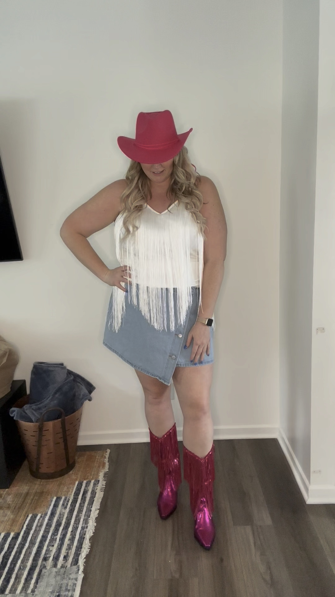 Here’s some fun country concert ideas for this summer, I had so much fun making this video! 

Comment LINK for outfit details sent directly to your inbox! 🤠

Sizing below:
Fringe Brown Top -XXL
White Shorts - 18W
Brown Corset - 3XL
Jean Skirt - 3XL
White Fringe Top - 2X
Black Tank Top - XXL
Black Faux Leather Top - 3X (size down)
Brown/Black Skirt - 2X (size up)
Pink Boots - 12US
White Boots - 12US
Black Boots - 12US

Country concert, summer night outfit, summer fashion, Jean shorts, skirts, cowboy boots, boots, fringe, cowboy hat, cowgirl hat, concerts, plus size fashion, curvy, tall, affordable fashion

#LTKMidsize #LTKStyleTip #LTKPlusSize