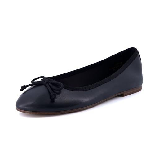 CUSHIONAIRE Women's Como Bow Flat with +Memory Foam and Wide Widths Available, Black 8.5 | Amazon (US)